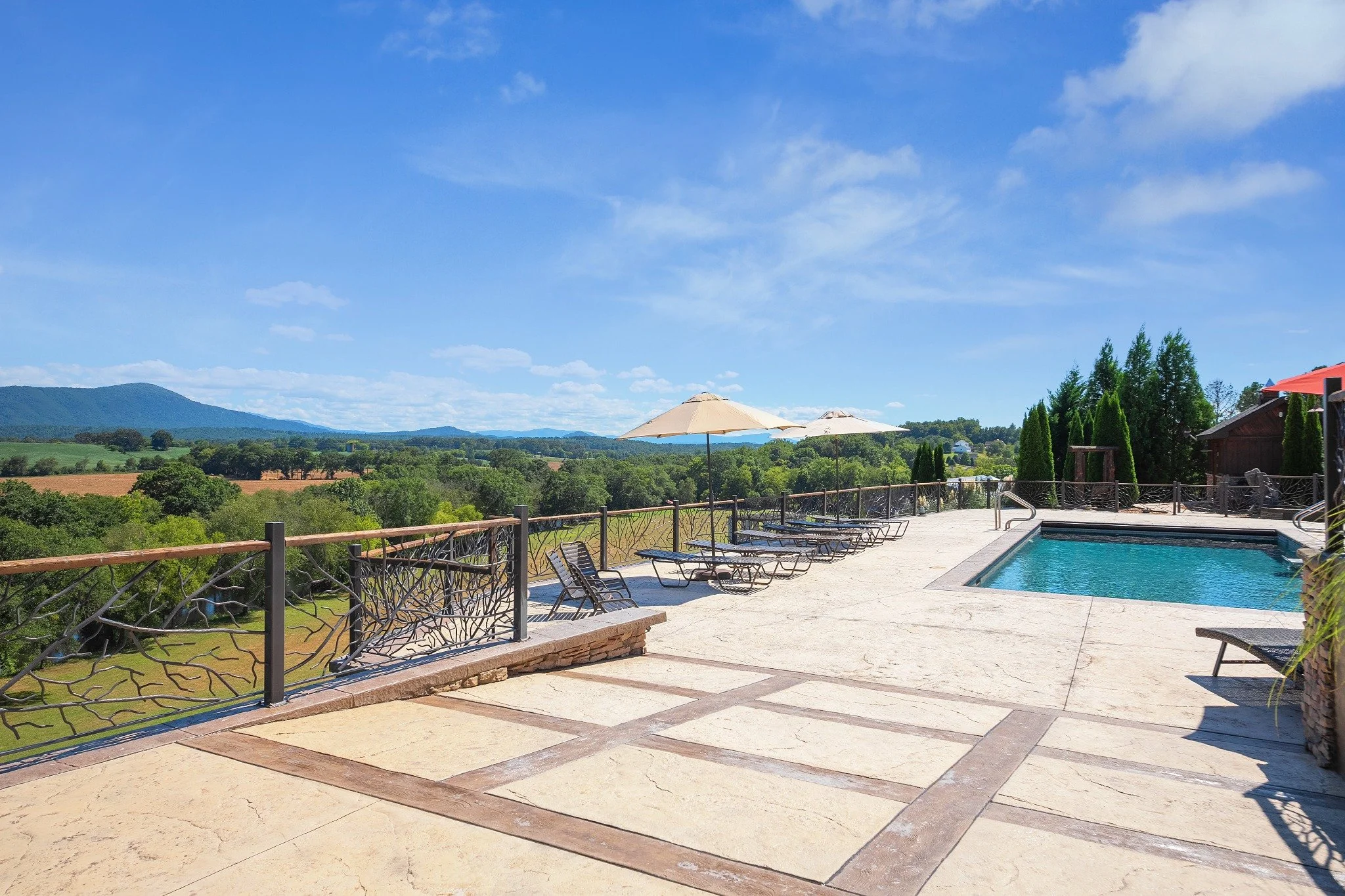 Ocoee-River-Estate-Pool-Terrace.jpg