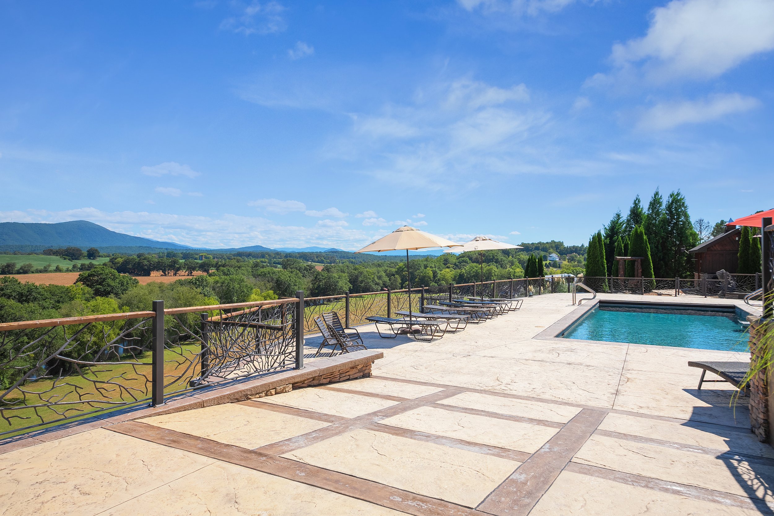 The luxury pool at the Ocoee River Estate, your own private resort on the Ocoee River