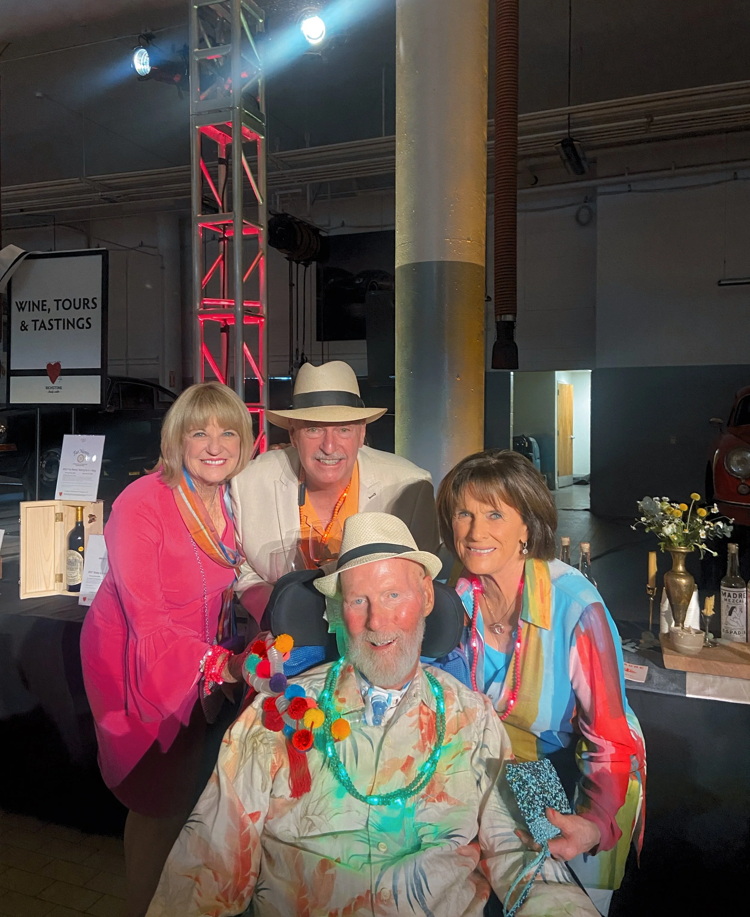 Larry Wolf - Photo1578.jpg