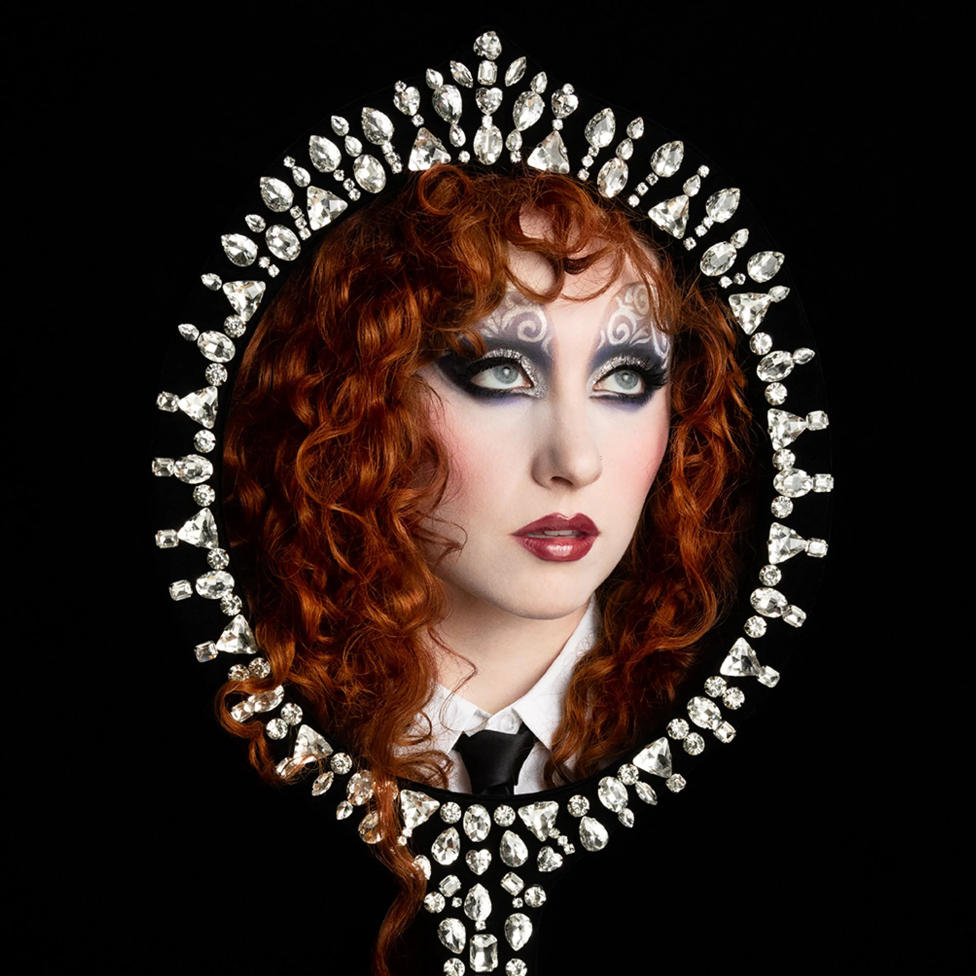 FY26_Sephora_PDP_Hero-Damnsel_ChappellRoan-VivaGlam_2000x2000.jpg