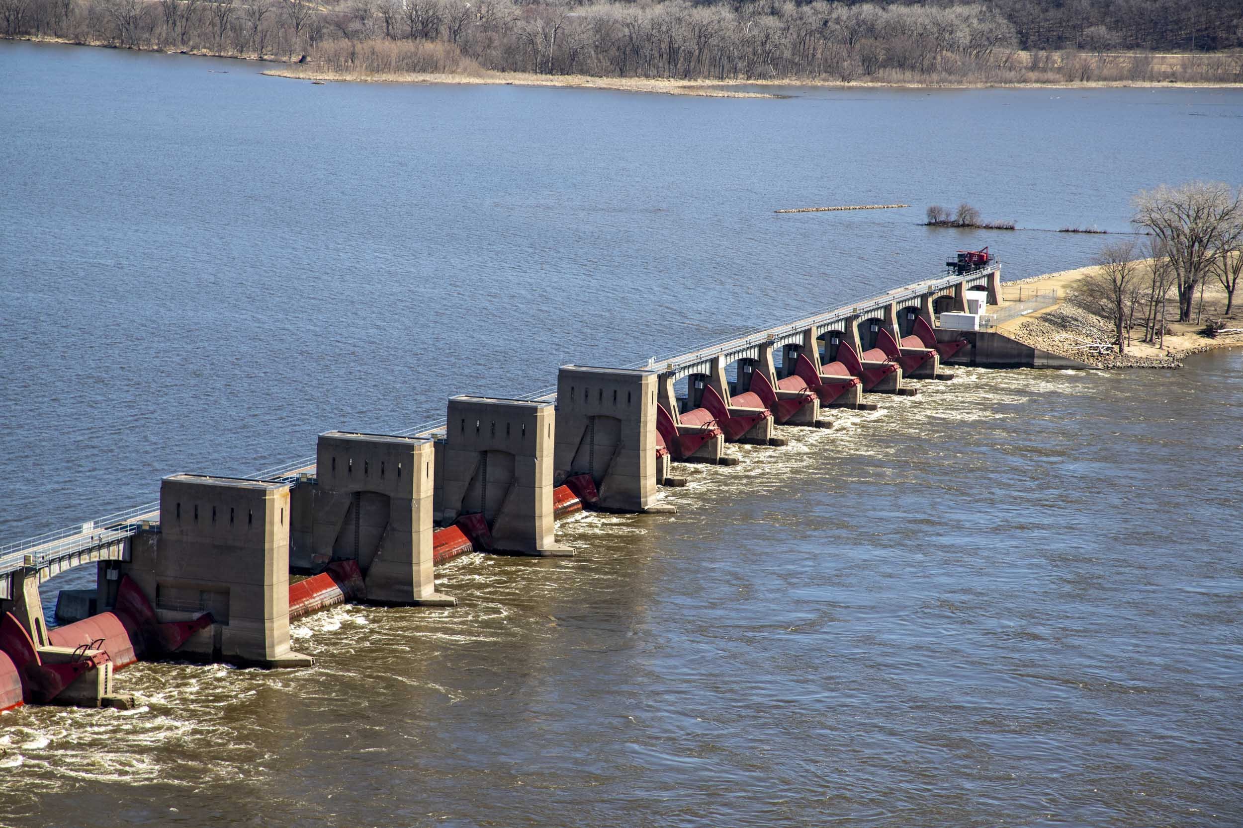 dam on the Mississippi River with hydroelectric power plant and a lock