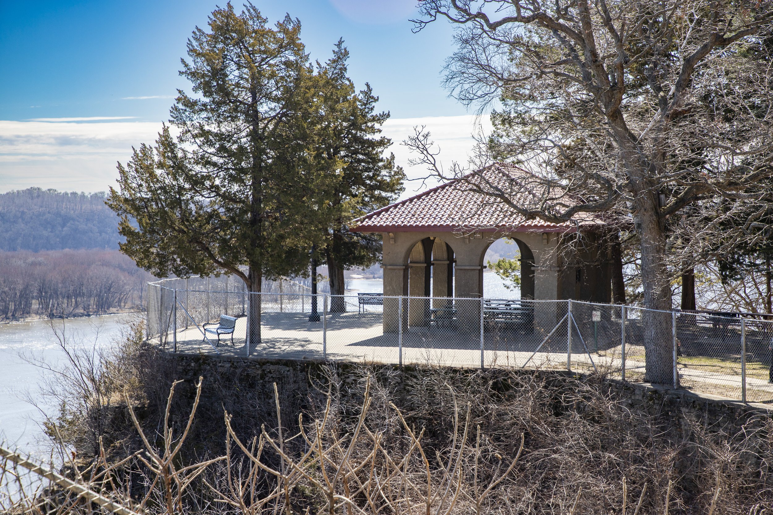 Explore Eagle Point Park along the Majestic Mississippi River