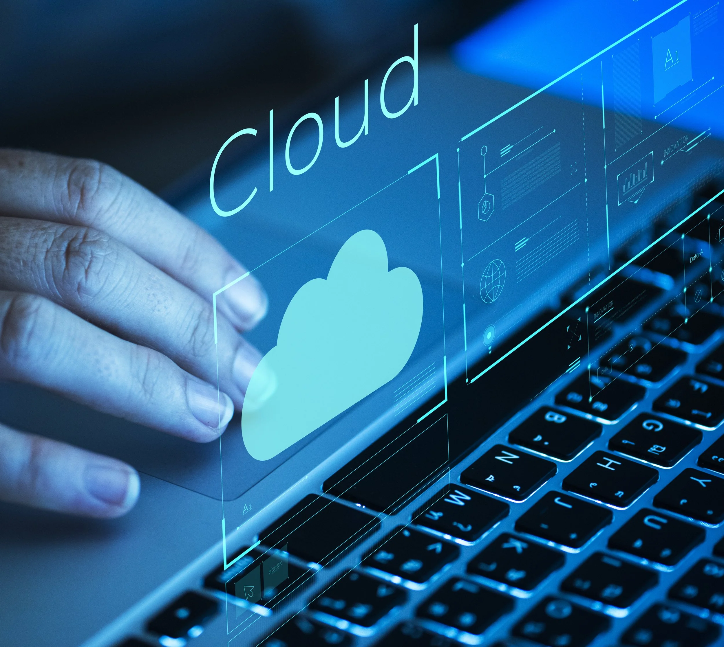 Cloud computing interface on a business laptop, representing cloud services, secure data access and modern IT infrastructure.