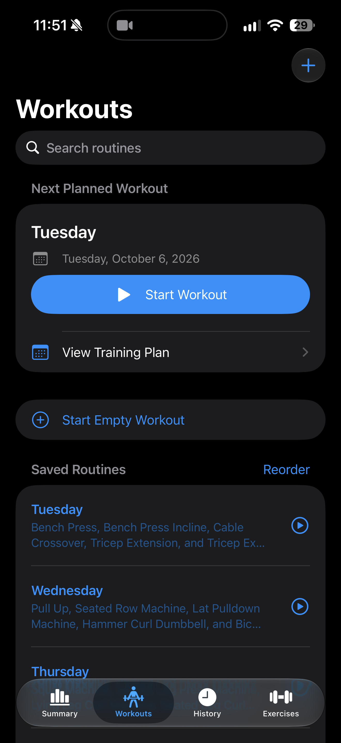 Lift Log Workouts screen showing a planned session and saved routines.