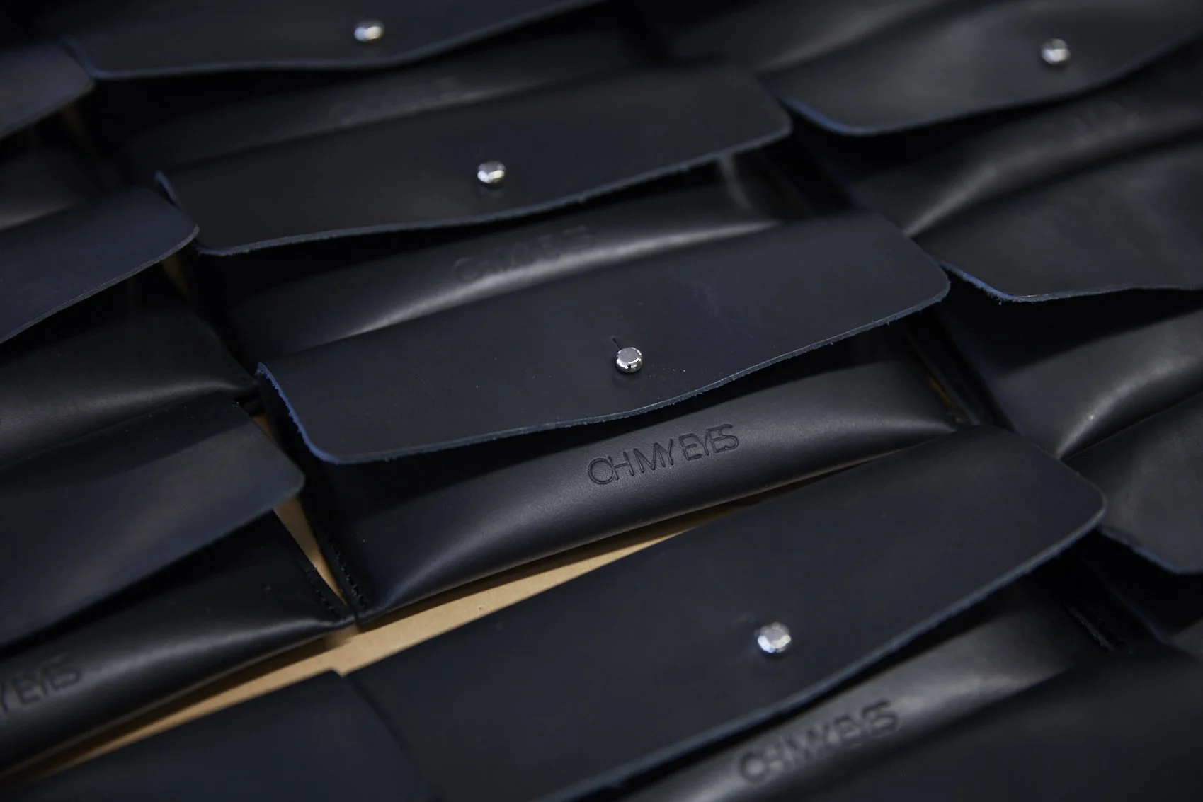 Oh My Eyes - Handmade Leather Case 2.jpg