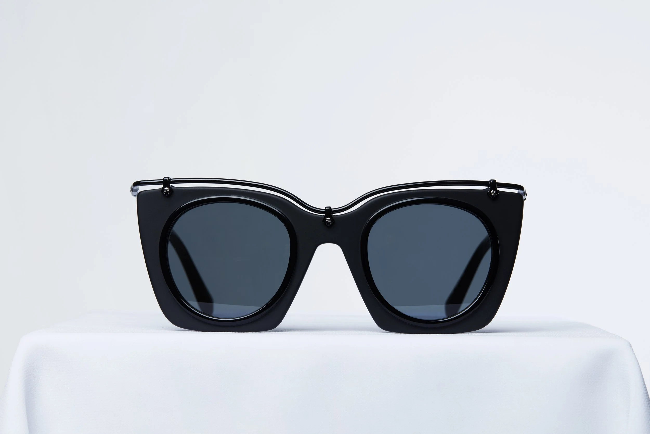 Oh My Eyes - OH06-2.jpg
