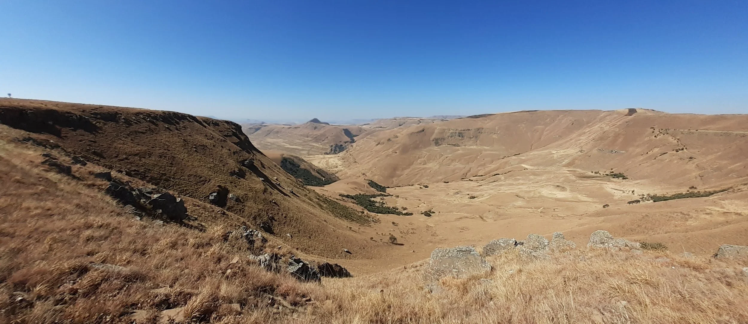 Open landscapes, rolling hills and mountains found in the Highveld of Mpumalanga, South Africa
