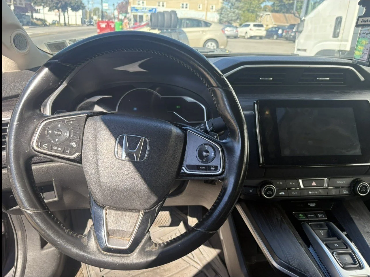 2018-honda-clarity-touring-east-northport-13.jpg