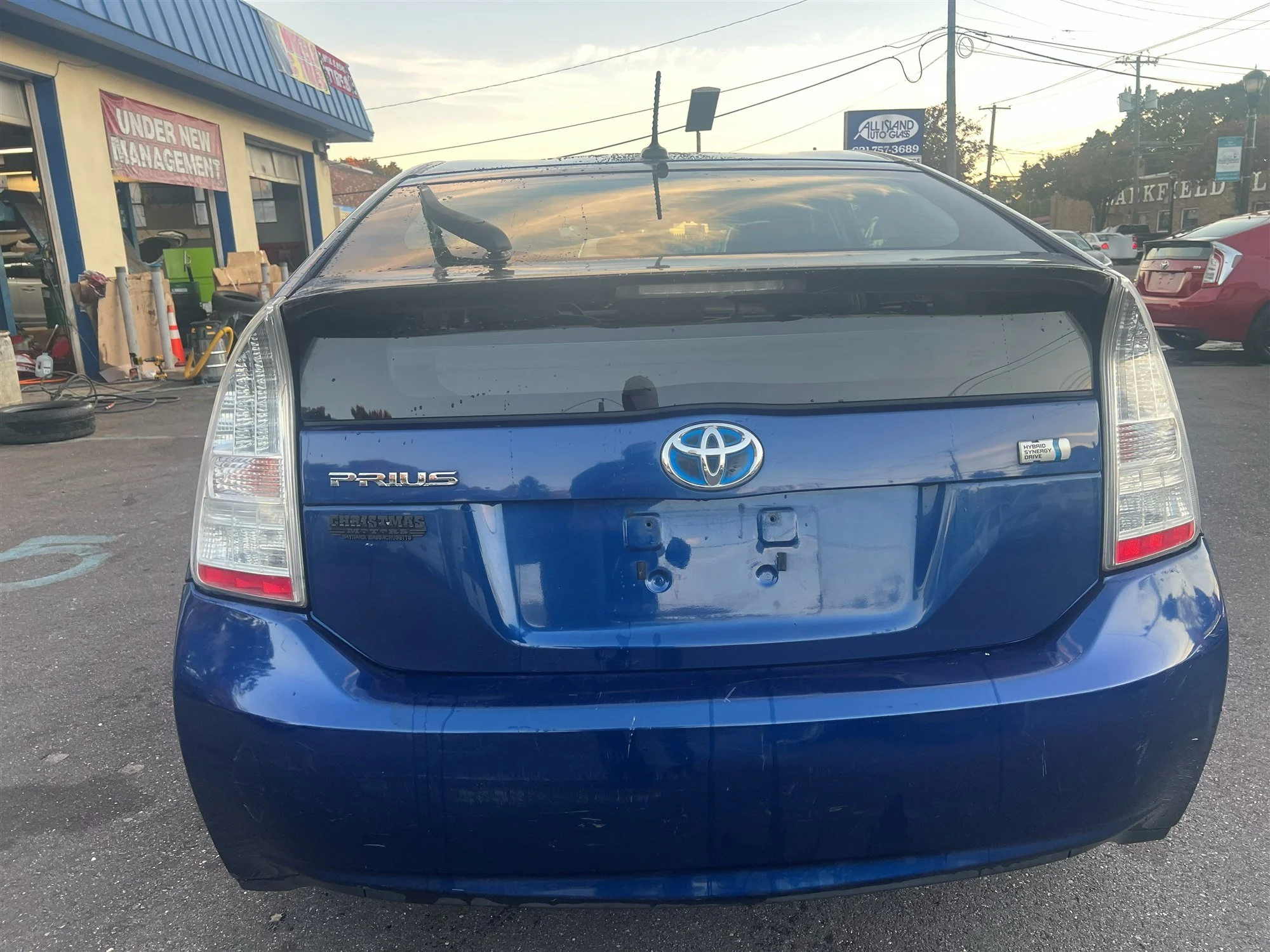 2010-toyota-prius-blue-east-northport-05.jpg