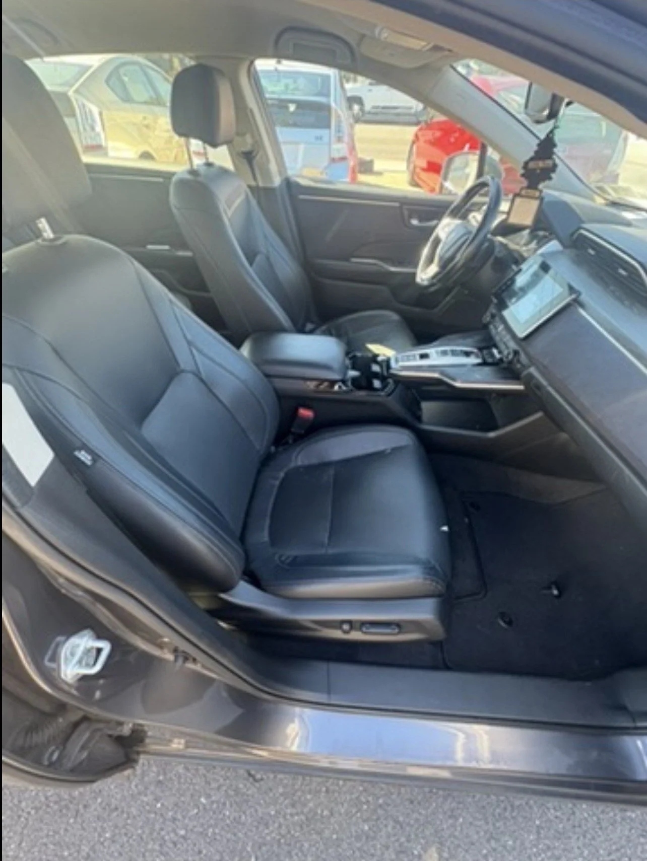 2018-honda-clarity-touring-east-northport-10.jpg