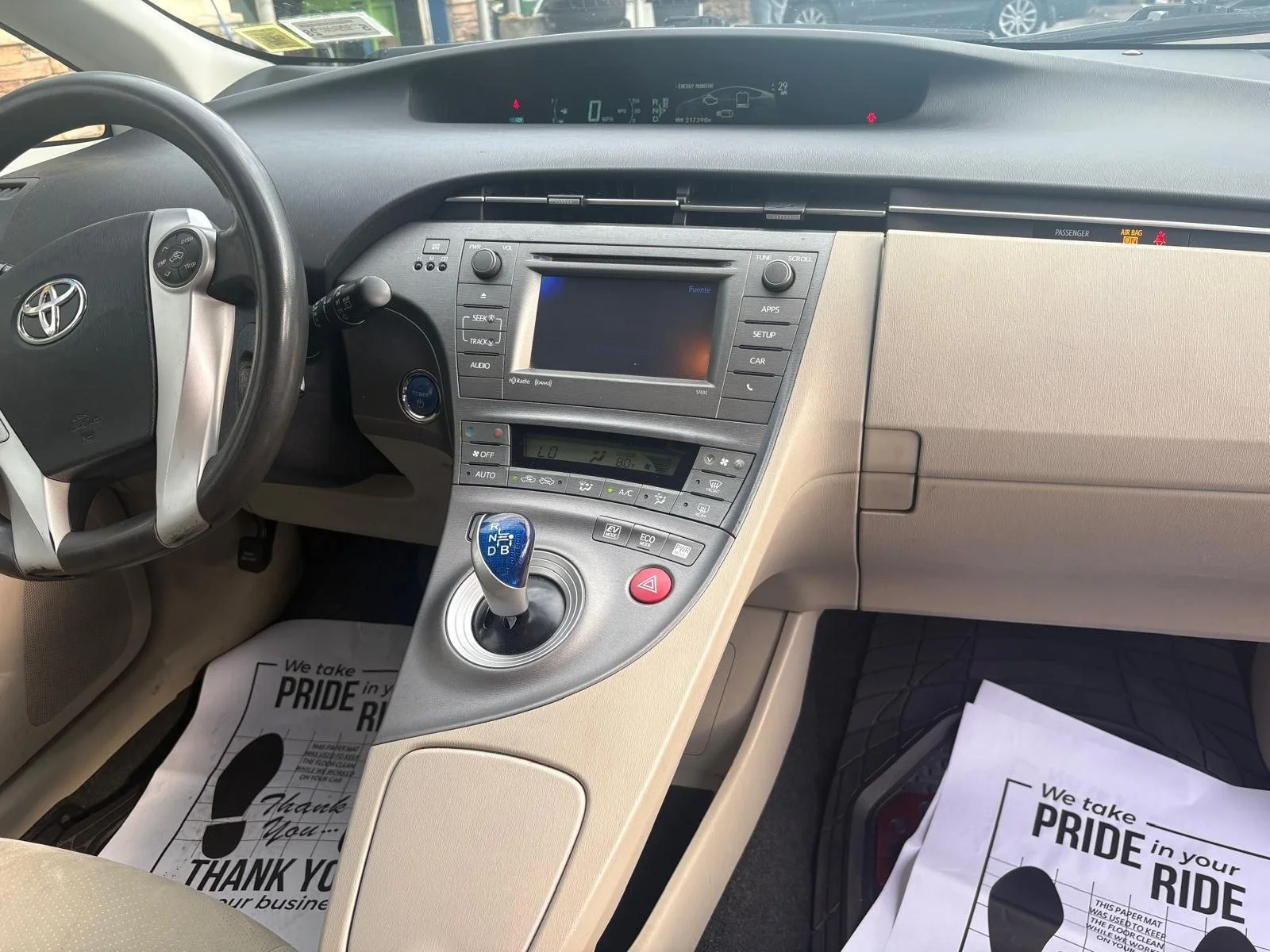 2013-toyota-prius-east-northport-08.jpg