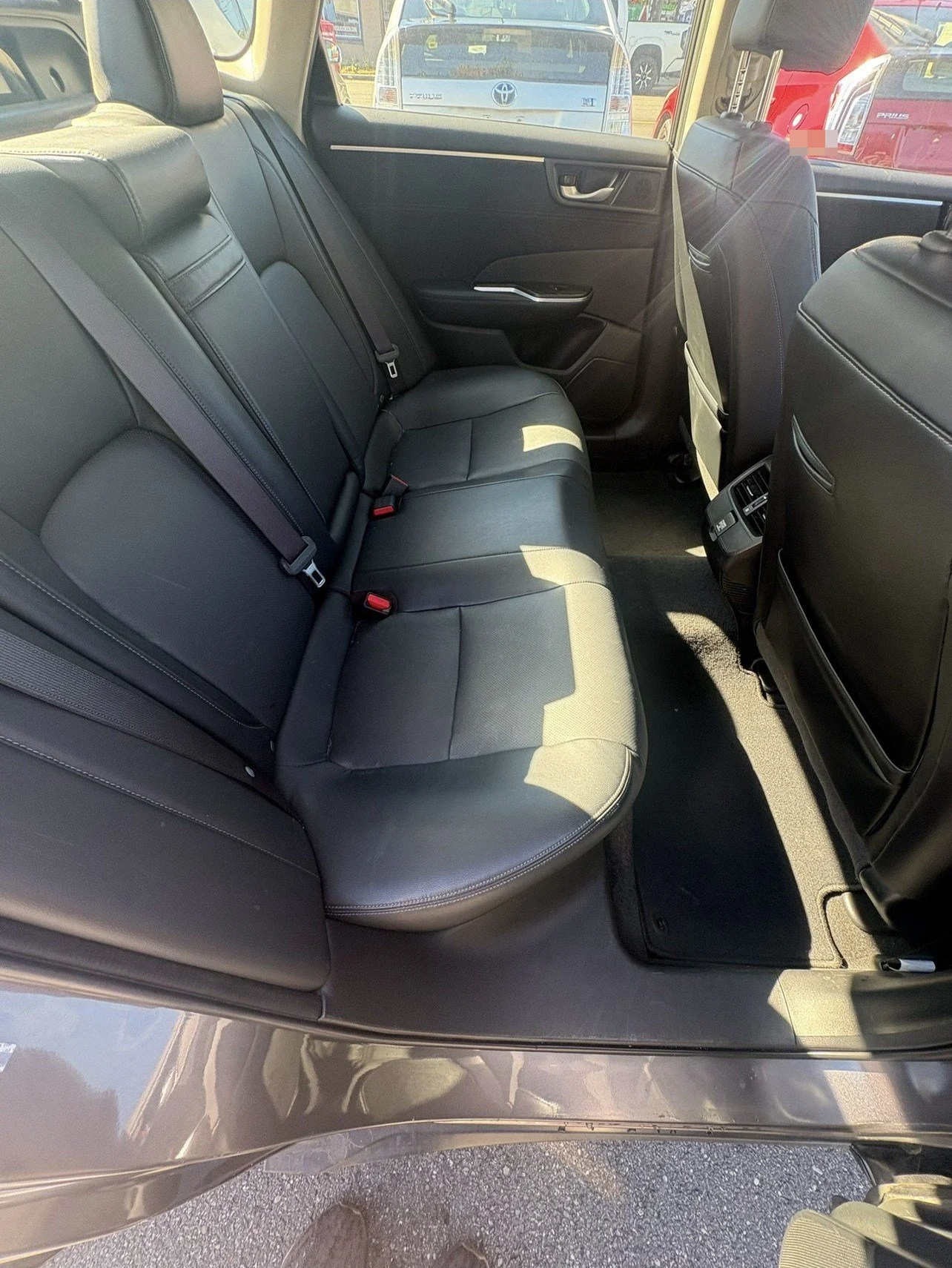 2018-honda-clarity-touring-east-northport-12.jpg