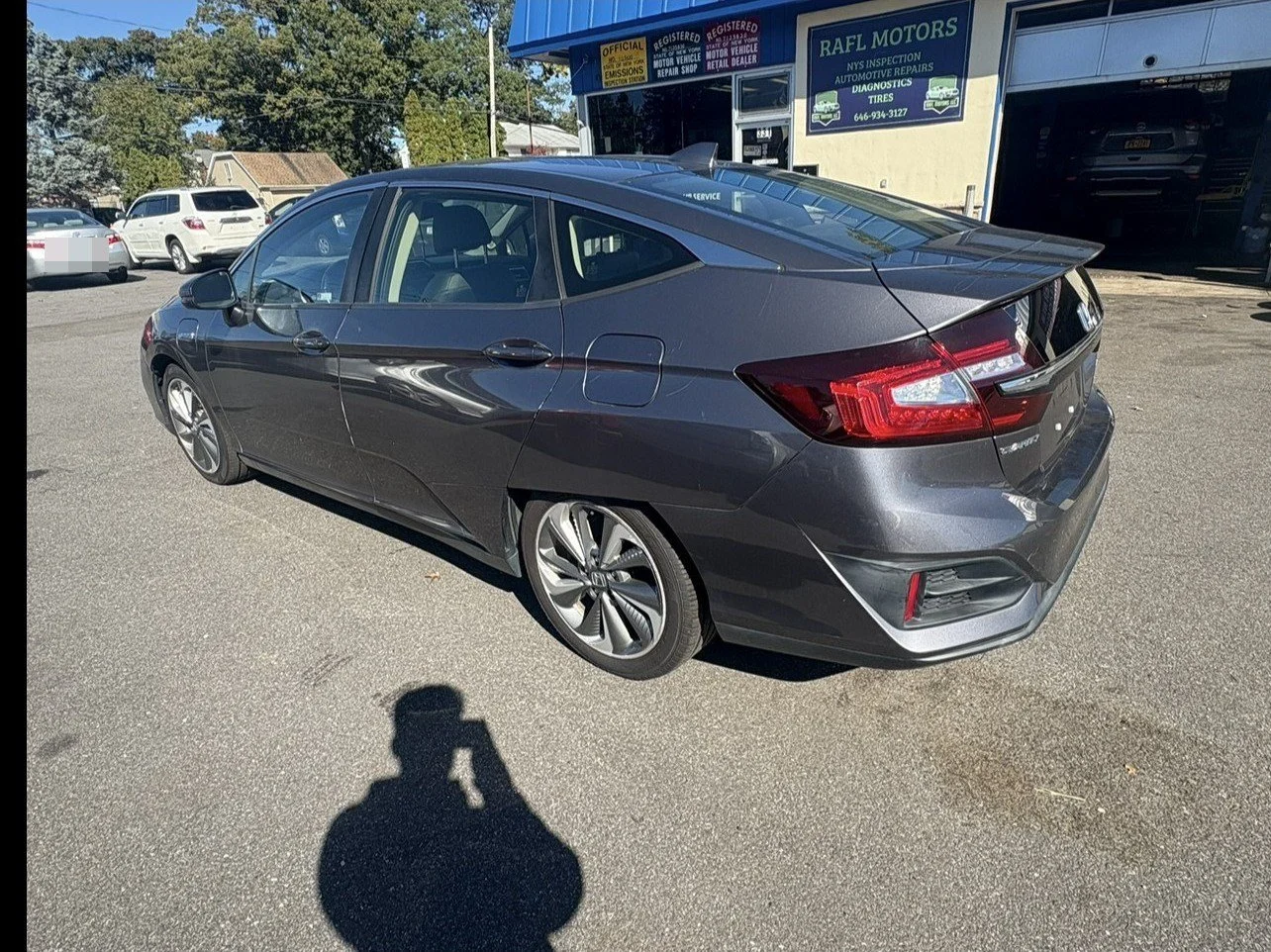 2018-honda-clarity-touring-east-northport-06.jpg