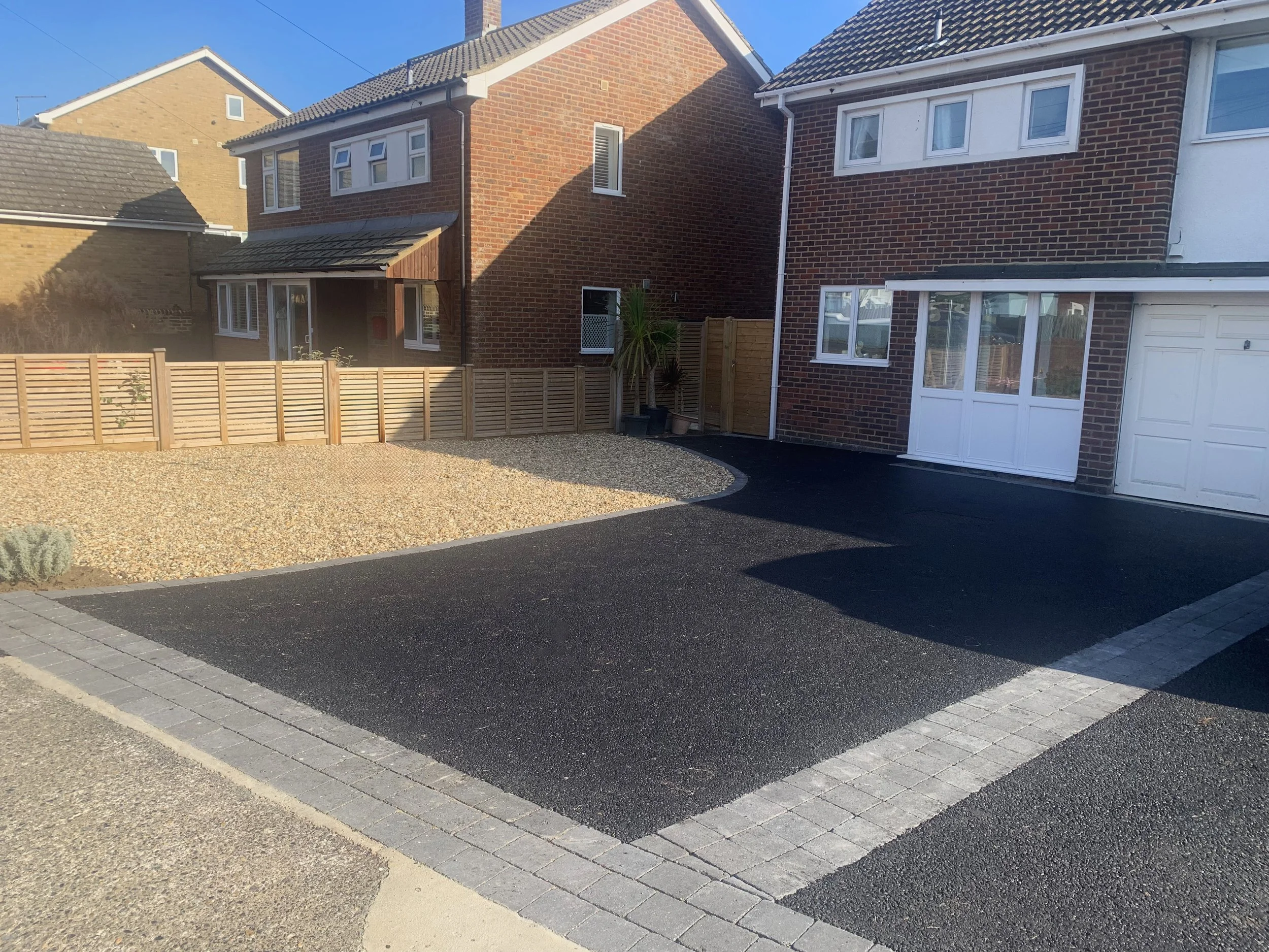 DRIVEWAY · DEAL 4