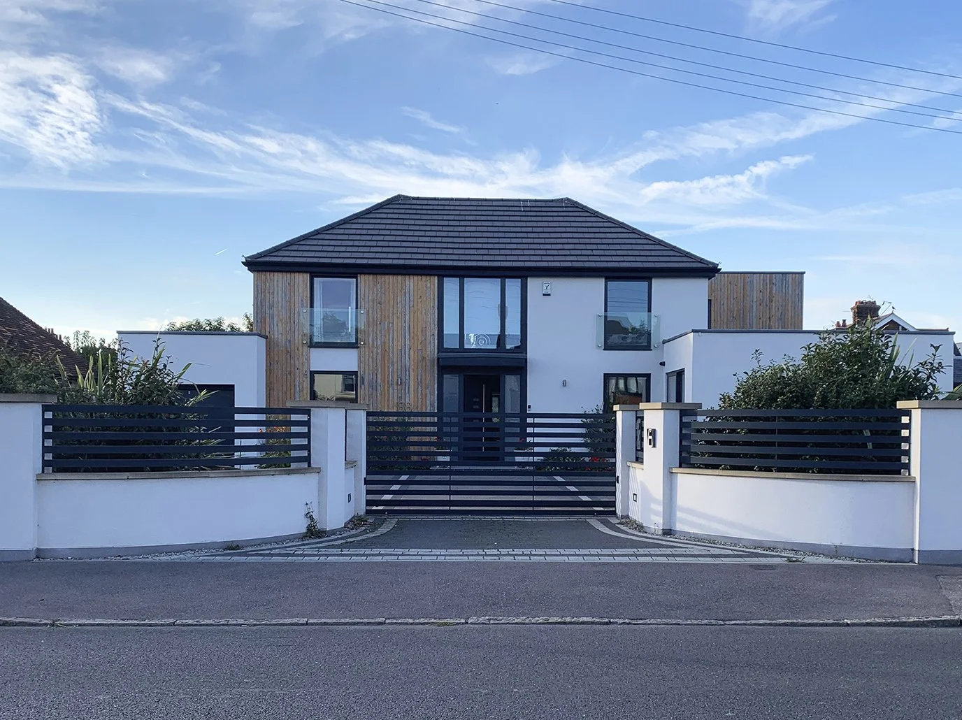 DRIVEWAY · DEAL 5
