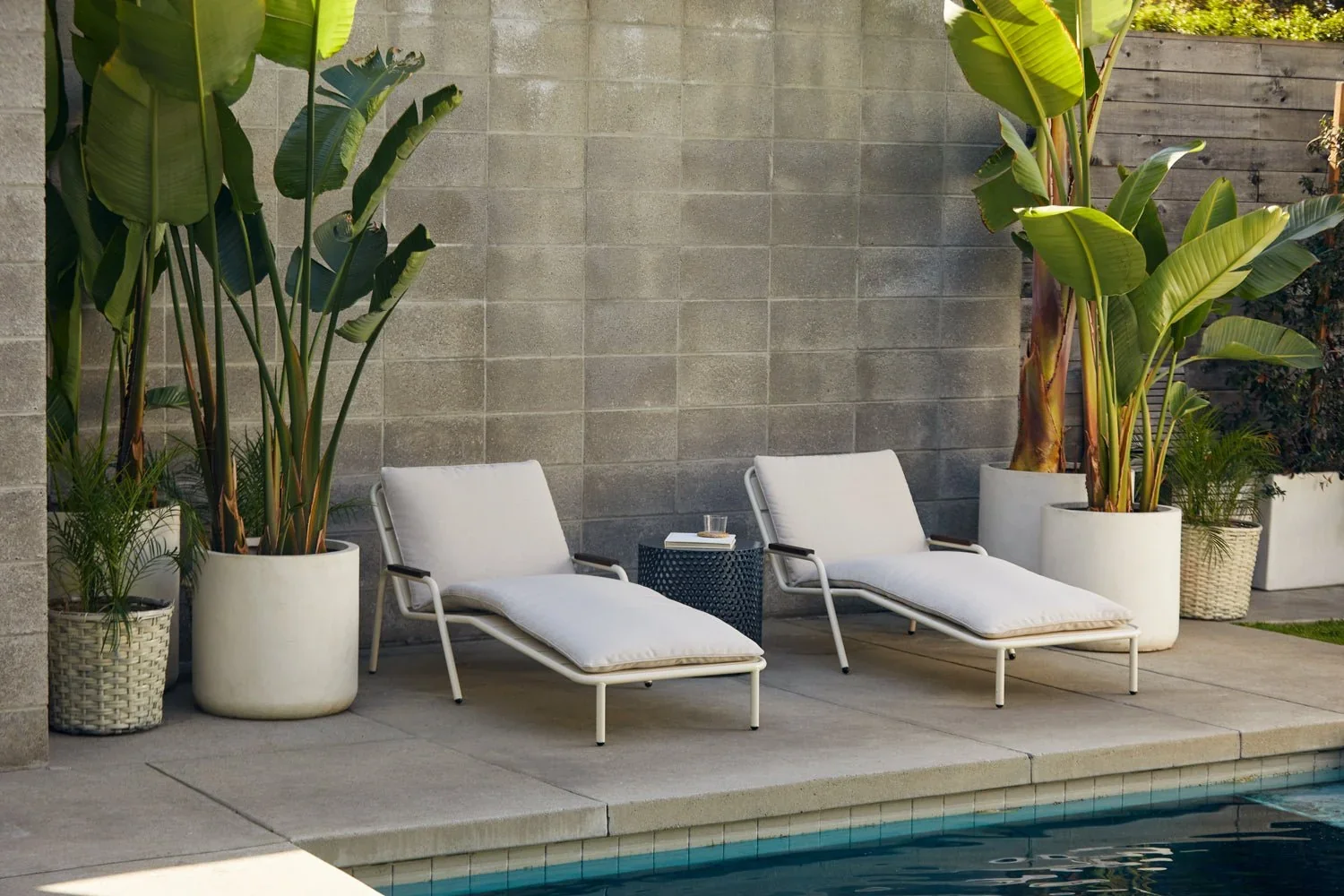 rad-signature-chaise-2.webp