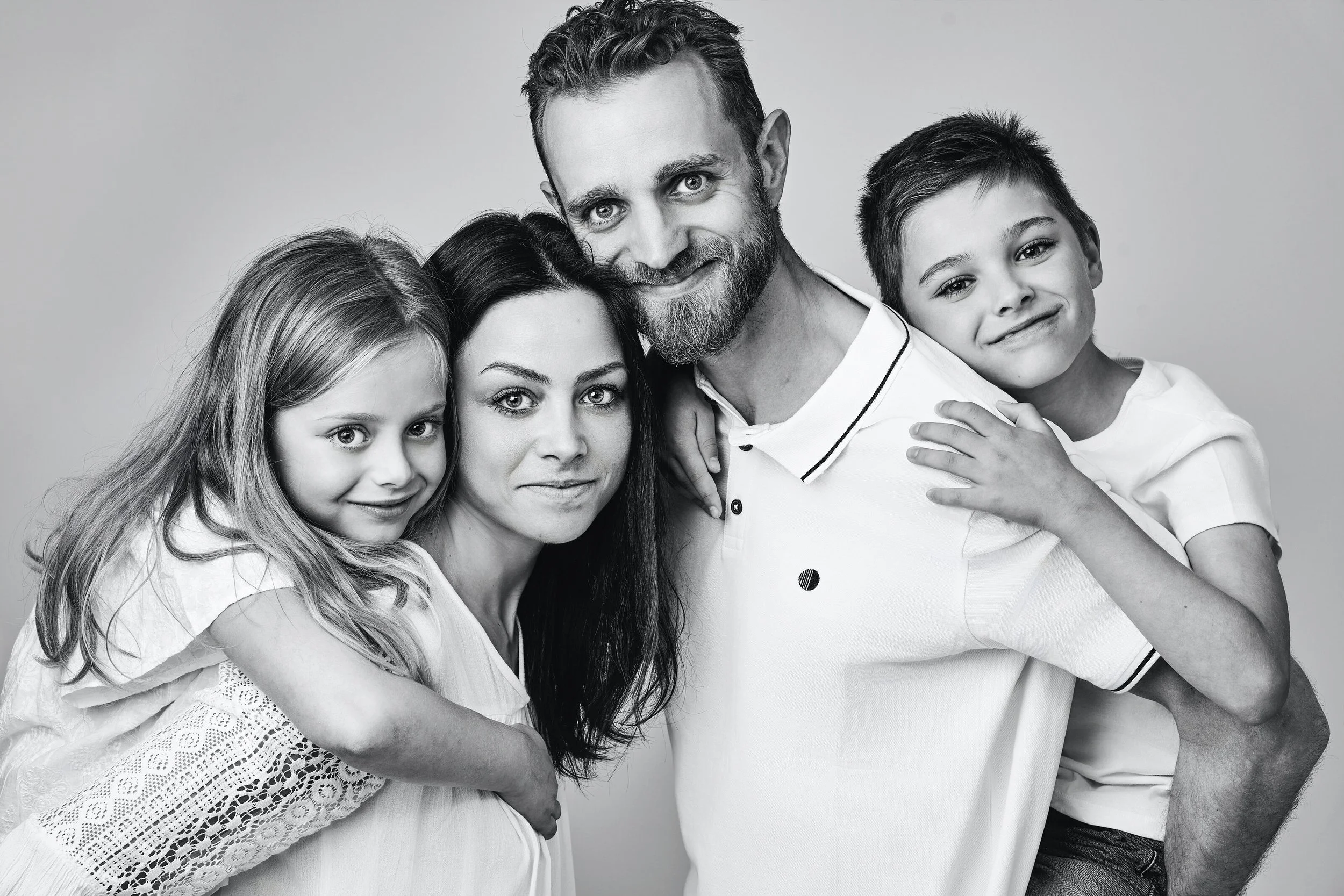 Lovely family photography geneva annecy.jpg