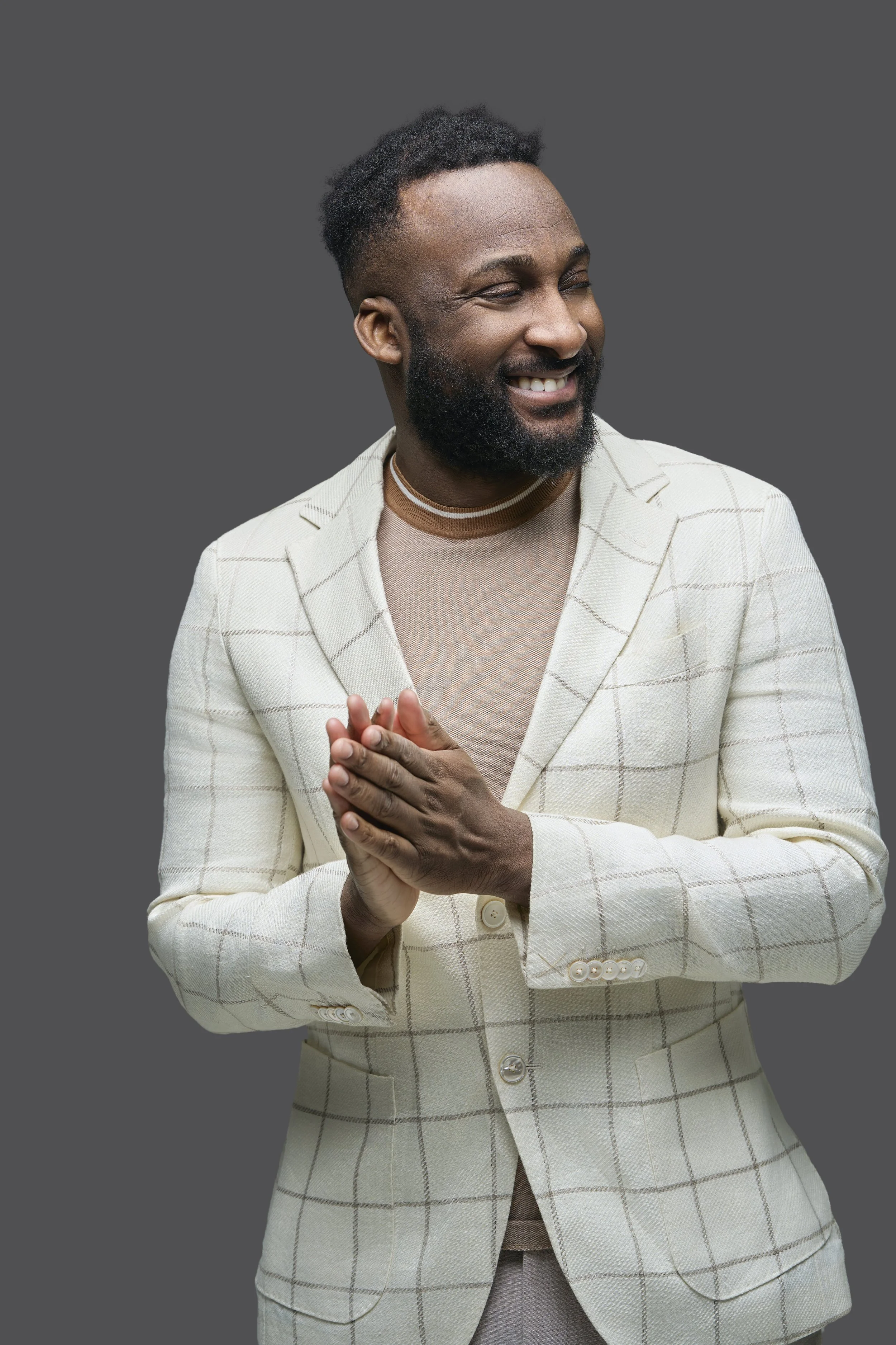 Modern Headshot annecy geneva.jpg