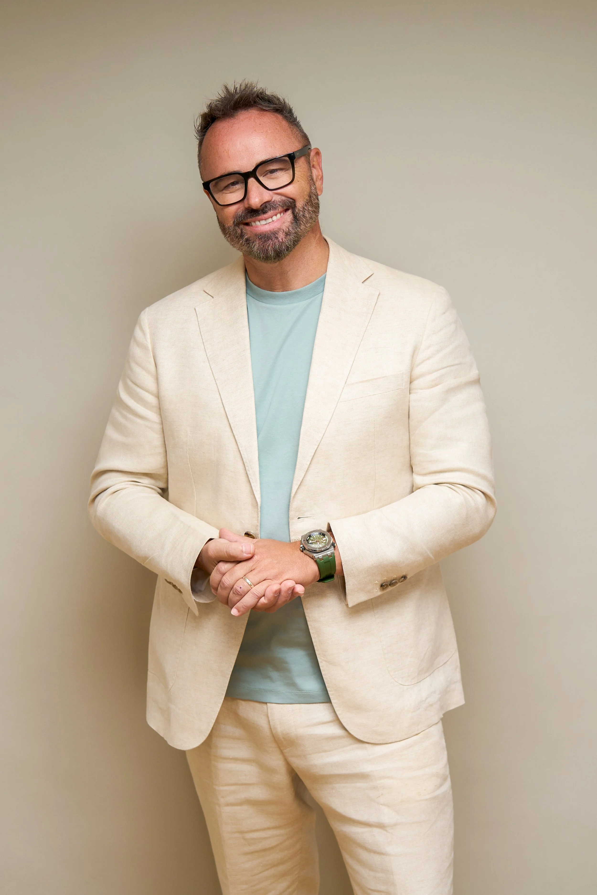 Fred modern Headshots0073-2.jpg