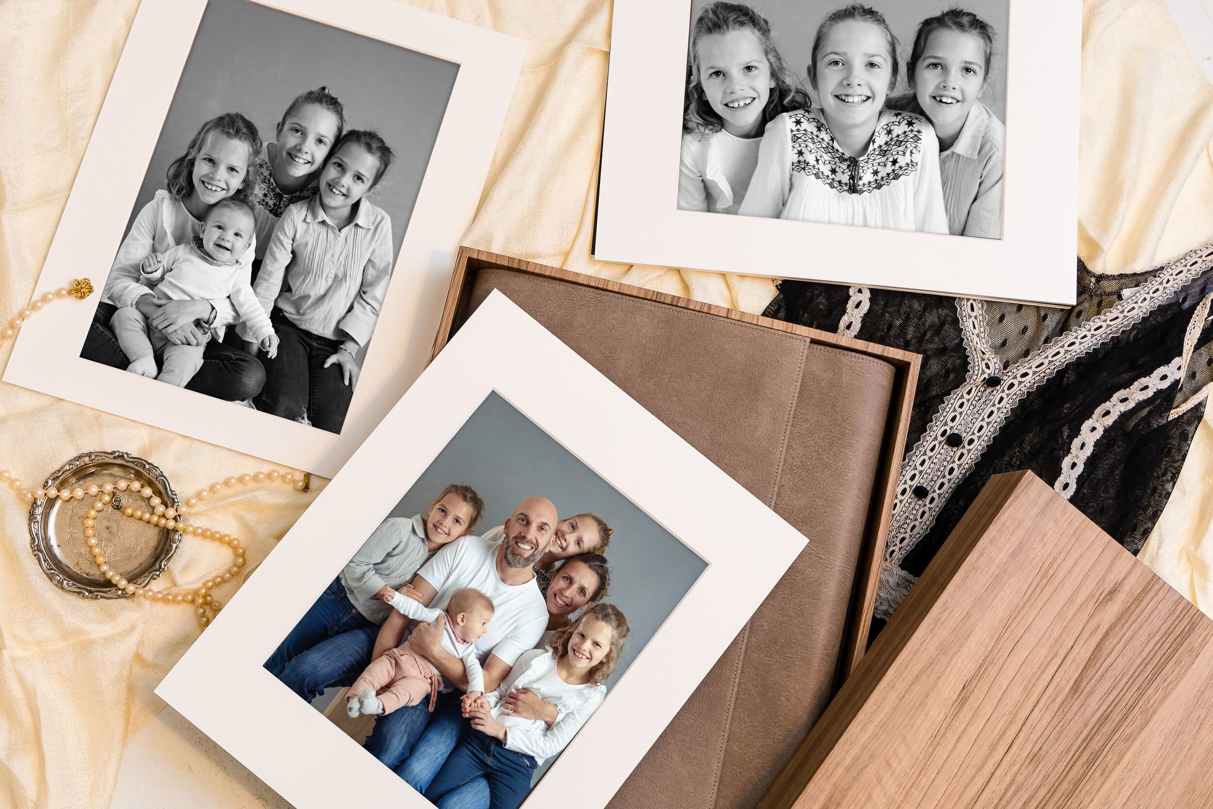 Transform your family portraits into beautiful keepsakes with luxury matted prints, handcrafted presentation boxes and fine art portrait collections. Lucas Gudaniec Photography creates timeless family photographs and premium photographic products for