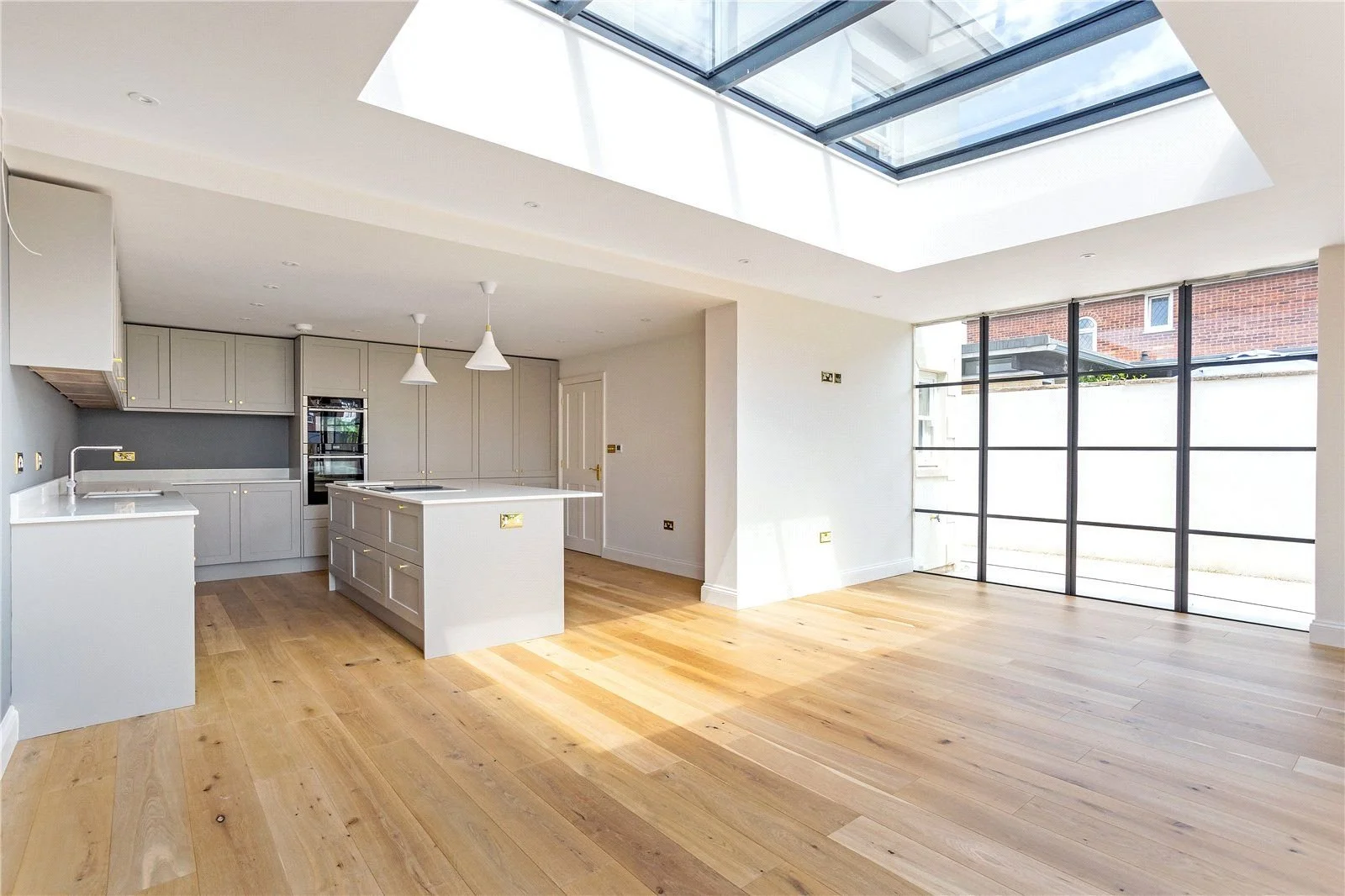 237-239-prestbury-road-open-plan-kitchen-roof-lantern.jpg