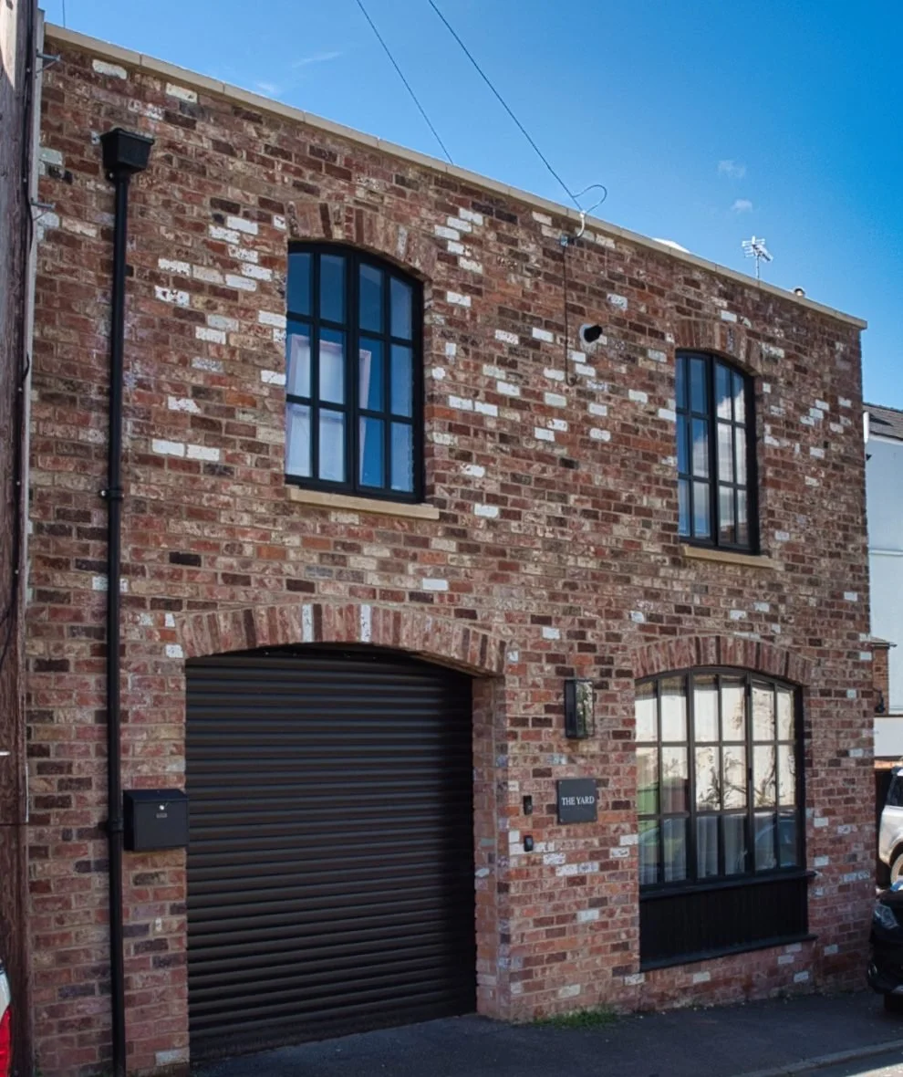 the-yard-cheltenham-civic-award-winning-mews-house-reclaimed-brick.jpg
