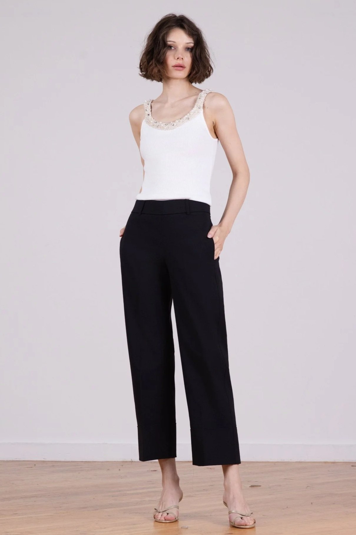 COSMO_F954_BLACK.jpg