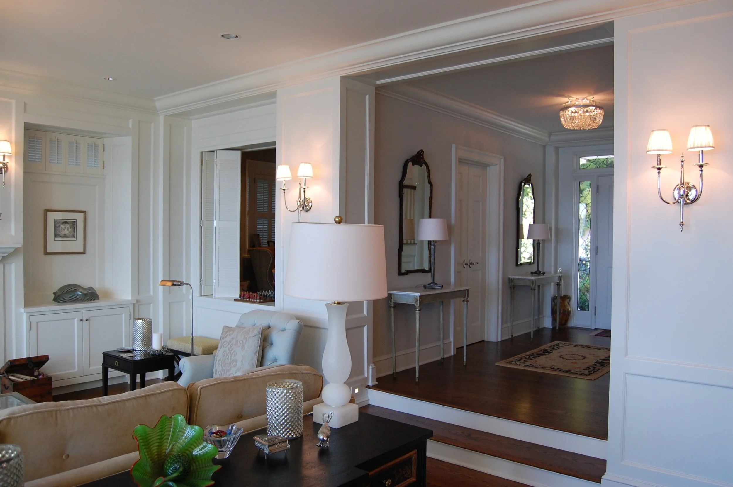 I02 Interior - Entry & Living Room.jpg