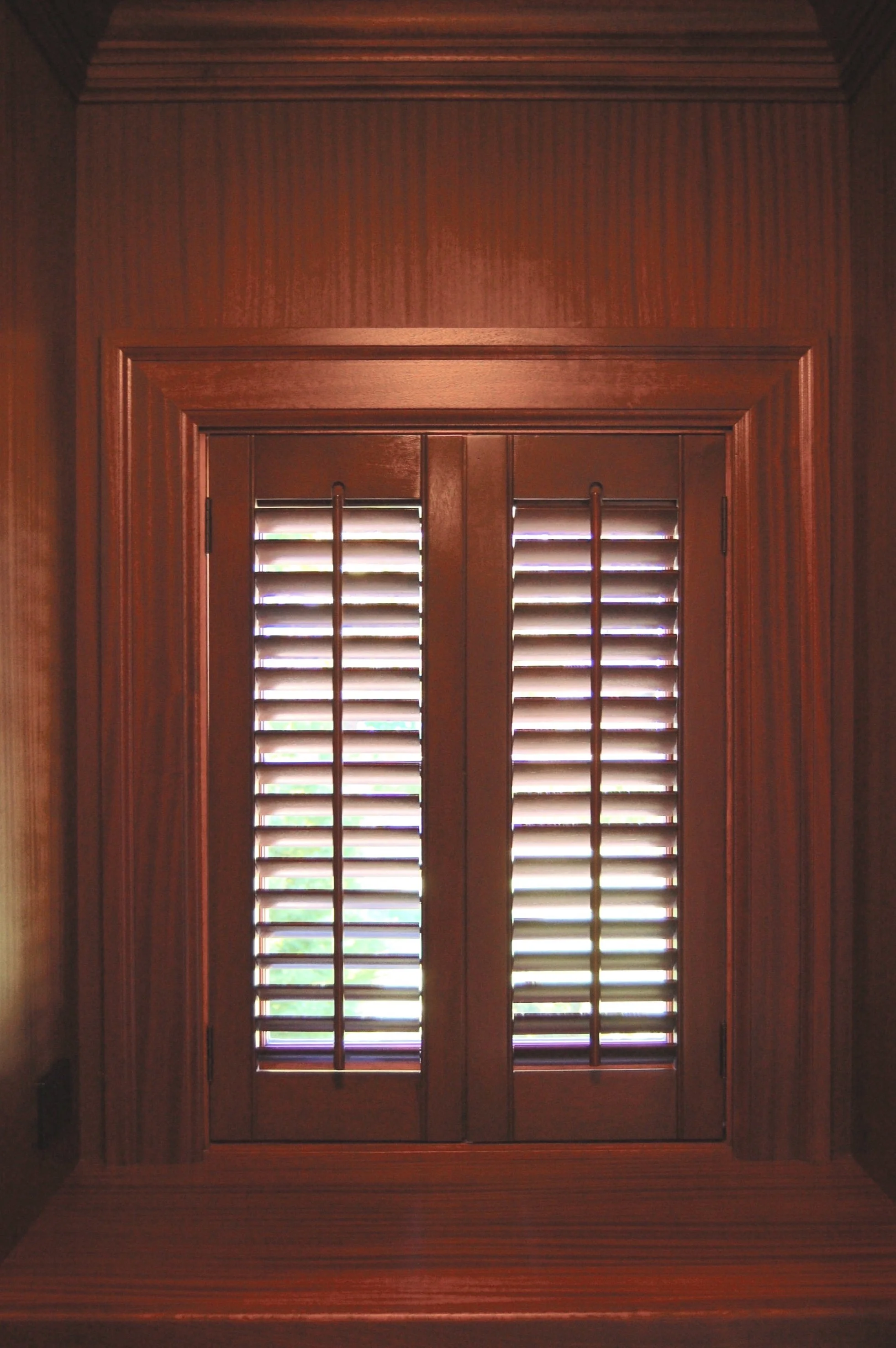 I15 Interior Detail - Master Closet II.jpg