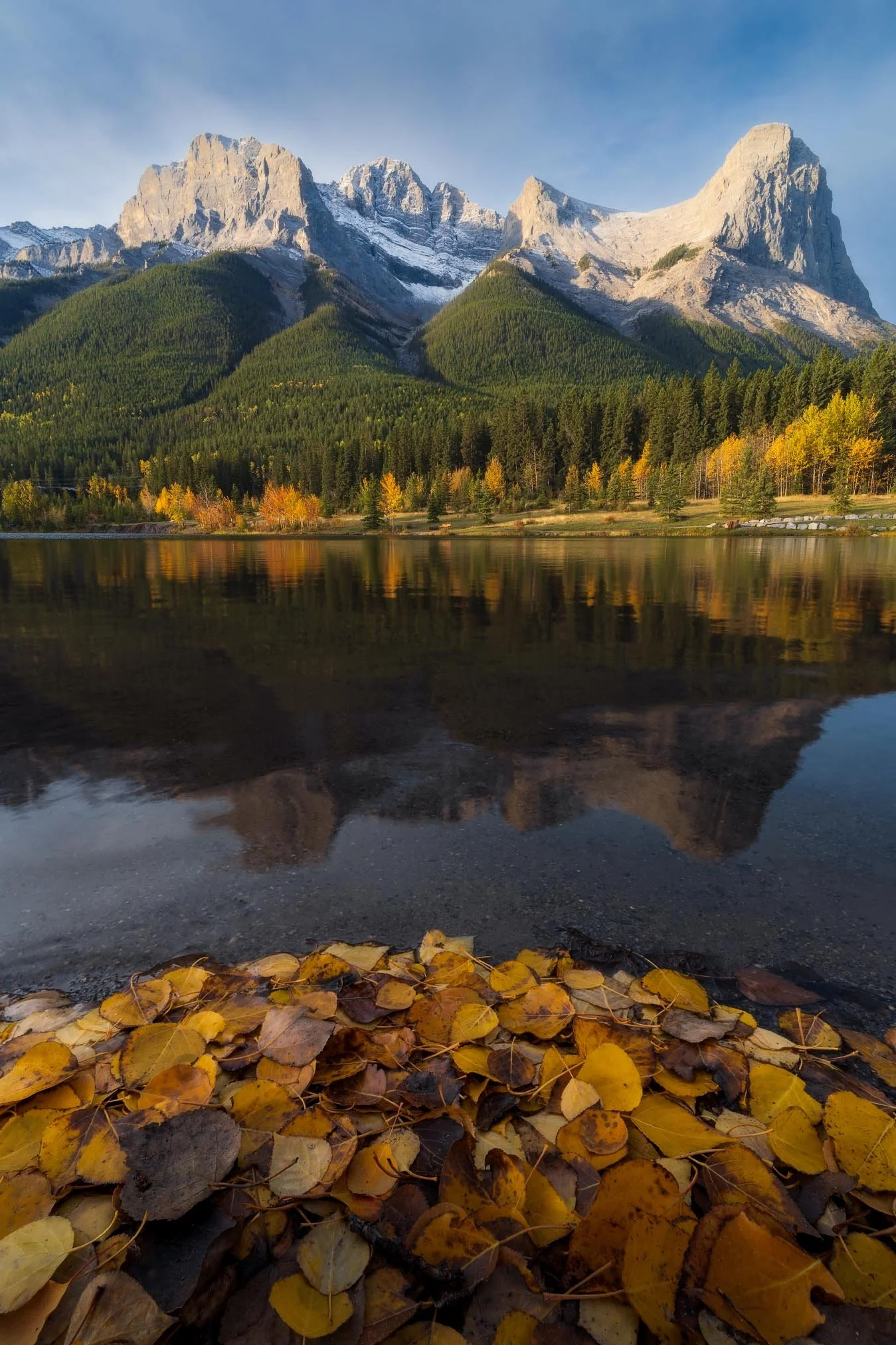 Quarry Lake autumn.jpg