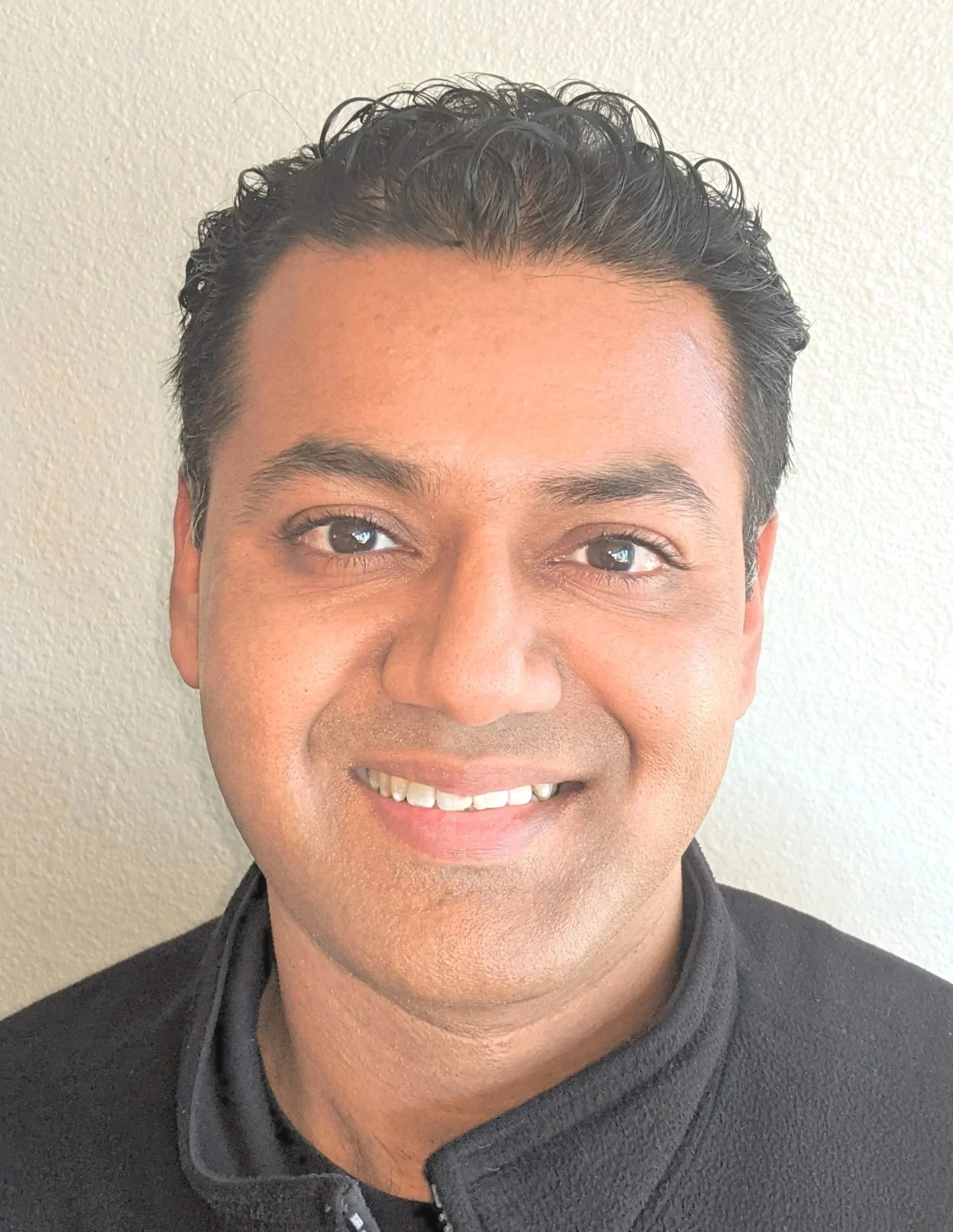 Sheldon D’Mello, founder of Lamppost Advisory