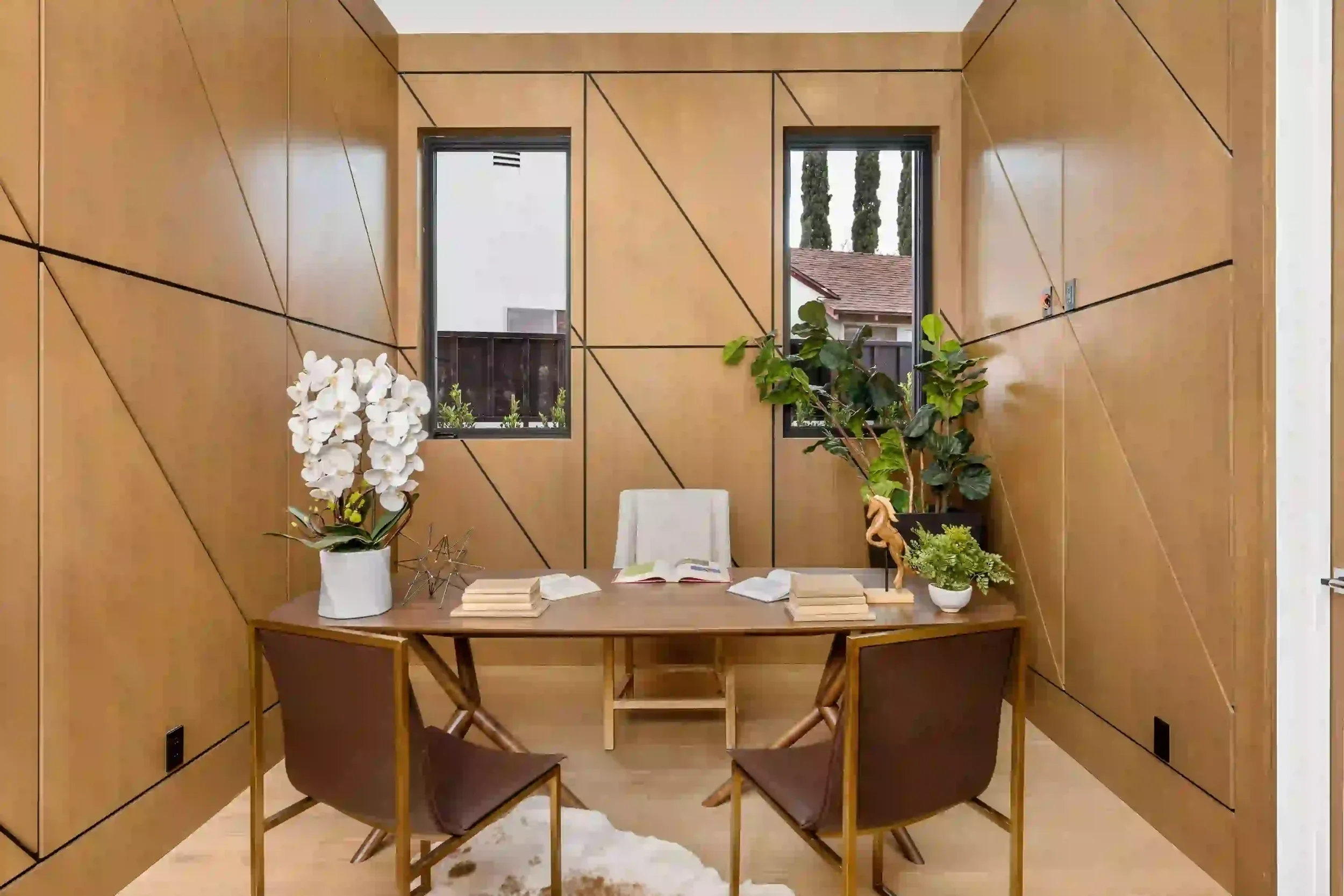 Homes With Dedicated Office Spaces