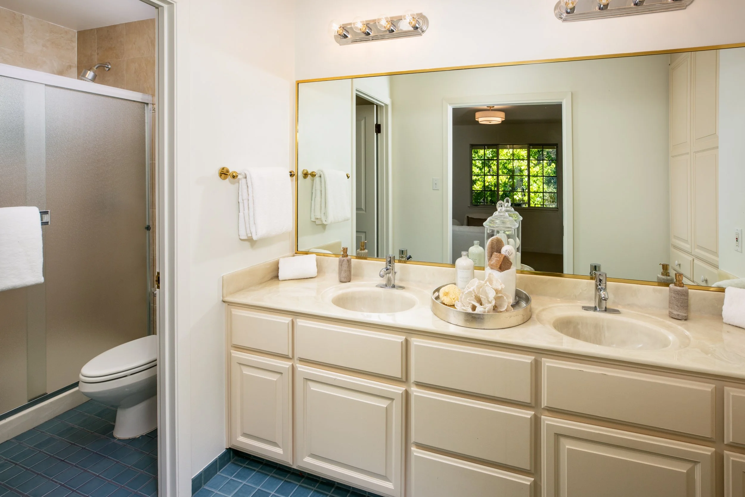 17-Rebecca_Matt_Anello-4854-MLS.jpg