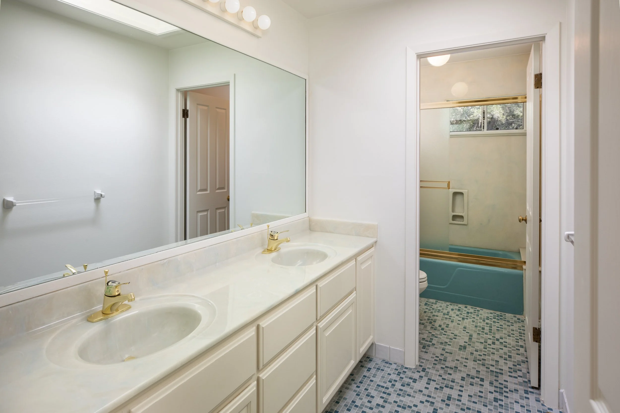 20-Rebecca_Matt_Anello-4865-MLS.jpg