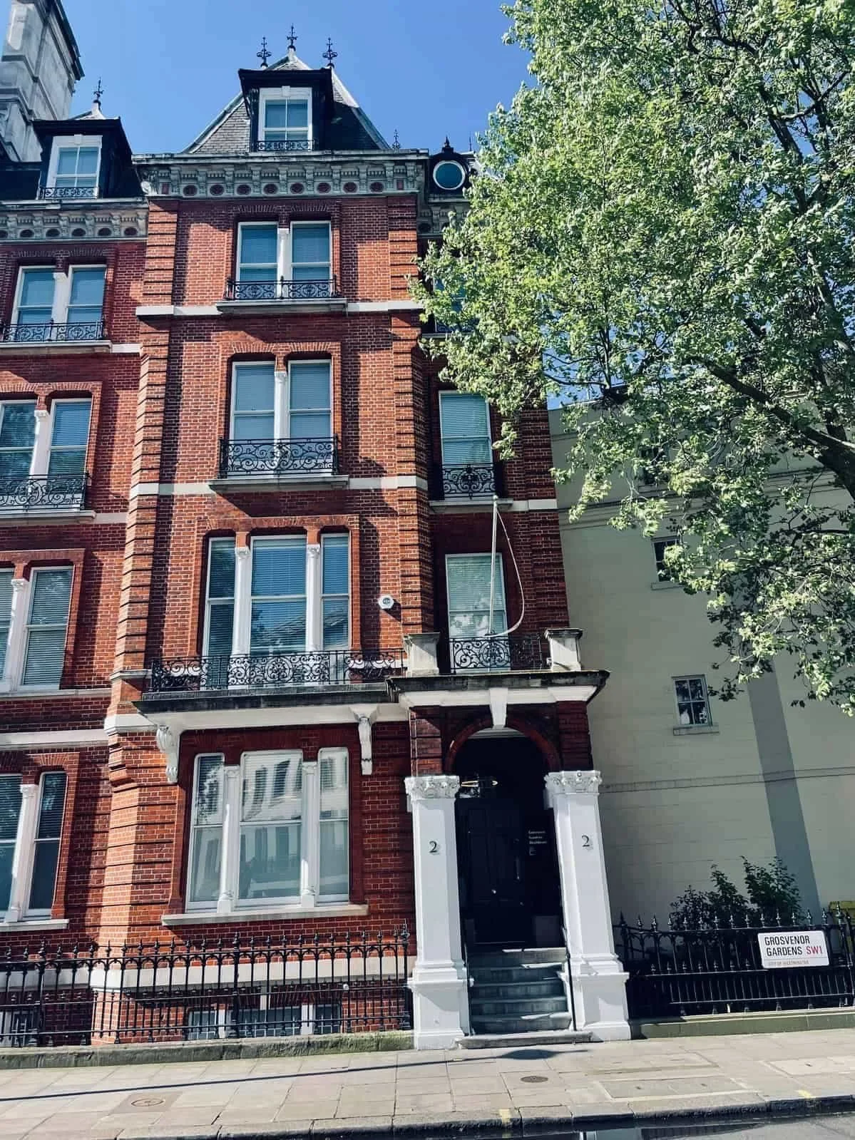 Belgravia location, Nataliya Robinson Academy, Red Victoria style building