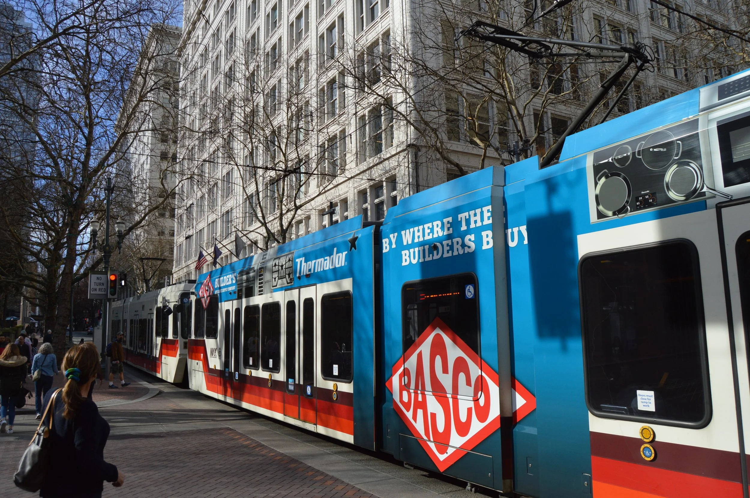 Trimet Max Train Wrap