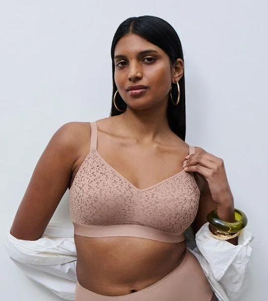 Cocoa lace bralette with wide elastic band and matching brief