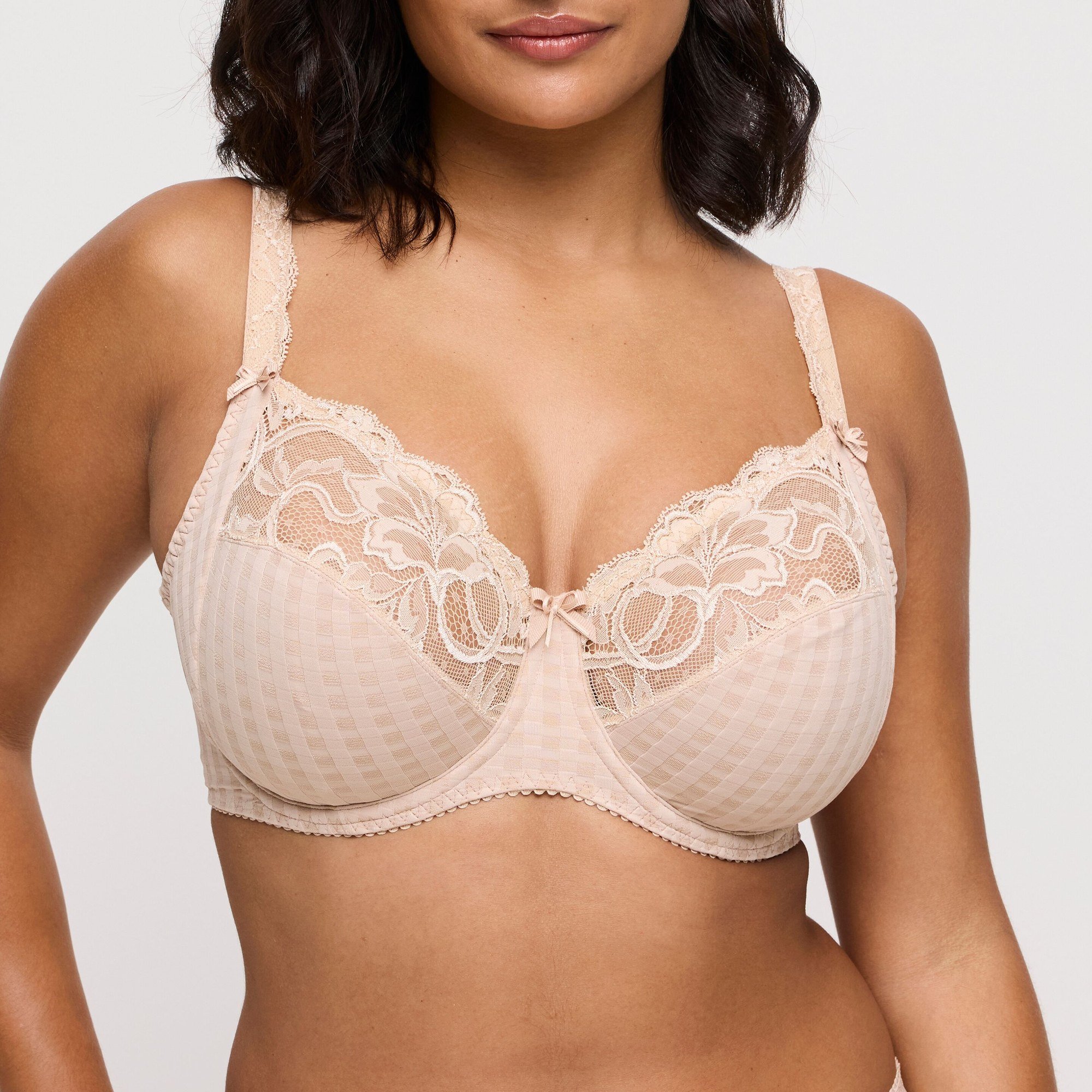 Nude full-cup underwire bra with checked fabric and lace upper cups
