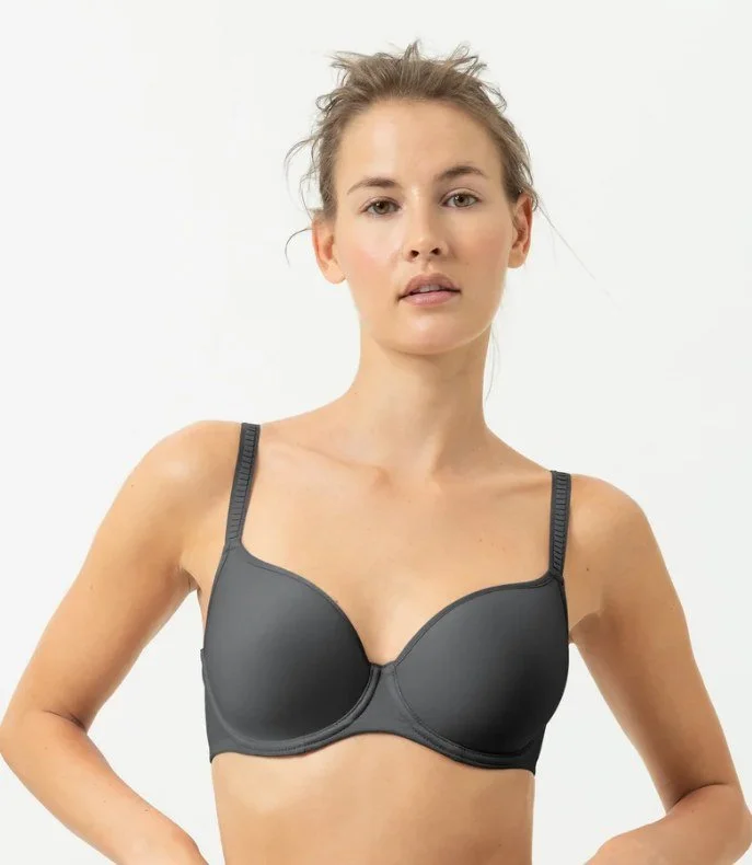 Charcoal molded T-shirt bra with ribbed straps, front view