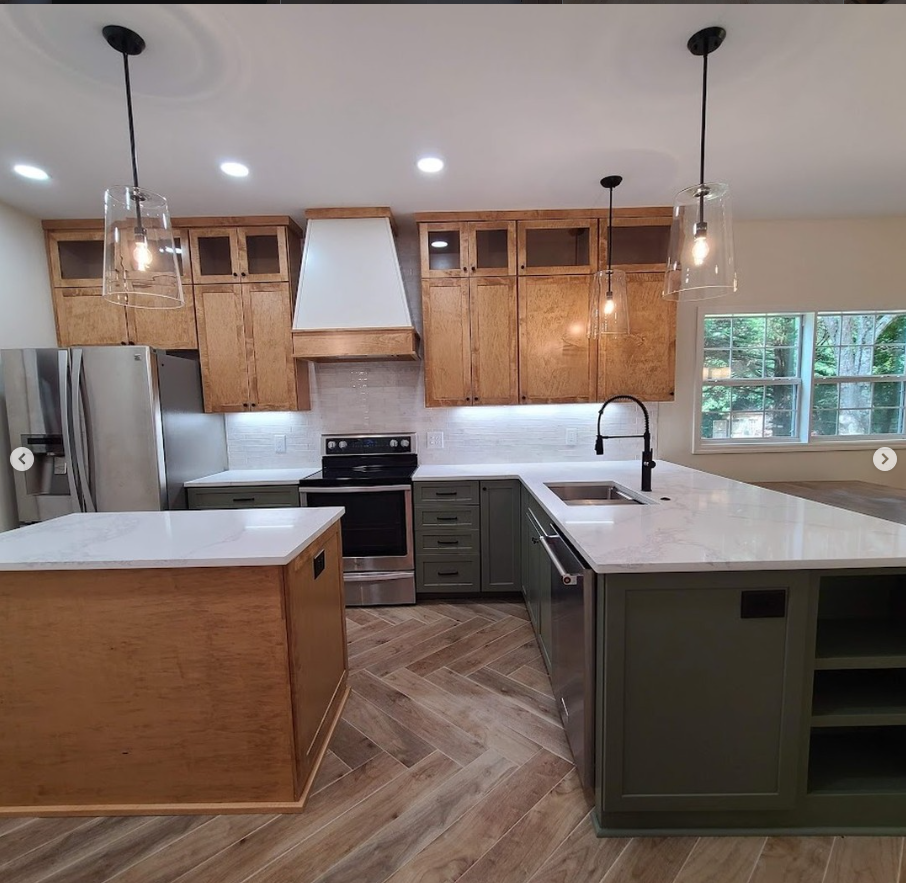portfolio-wood-cabinet-kitchen.png
