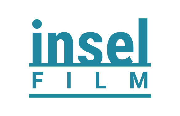Logo von InseL Film mit blauer Schrift auf schwarzem Hintergrund.
