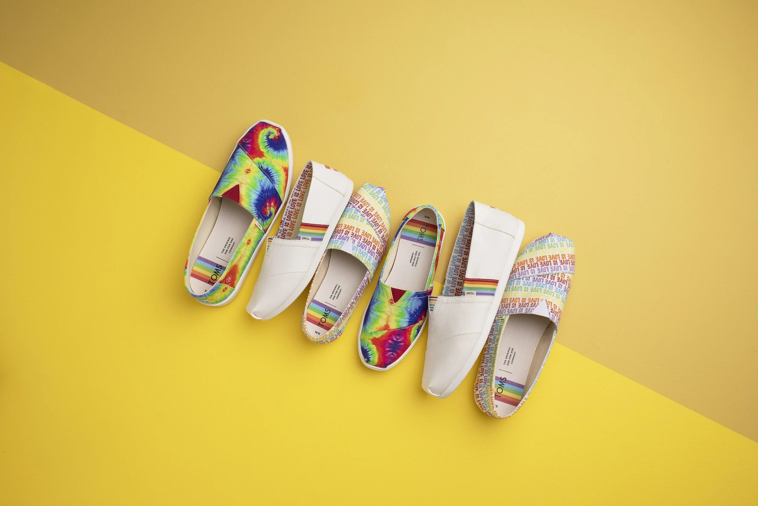 SU20_P_G_TieDyeAlpCupsole_LoveIsLoveAlp_WhiteRainbowAlp_UnityCollection_CI1A0222.jpg