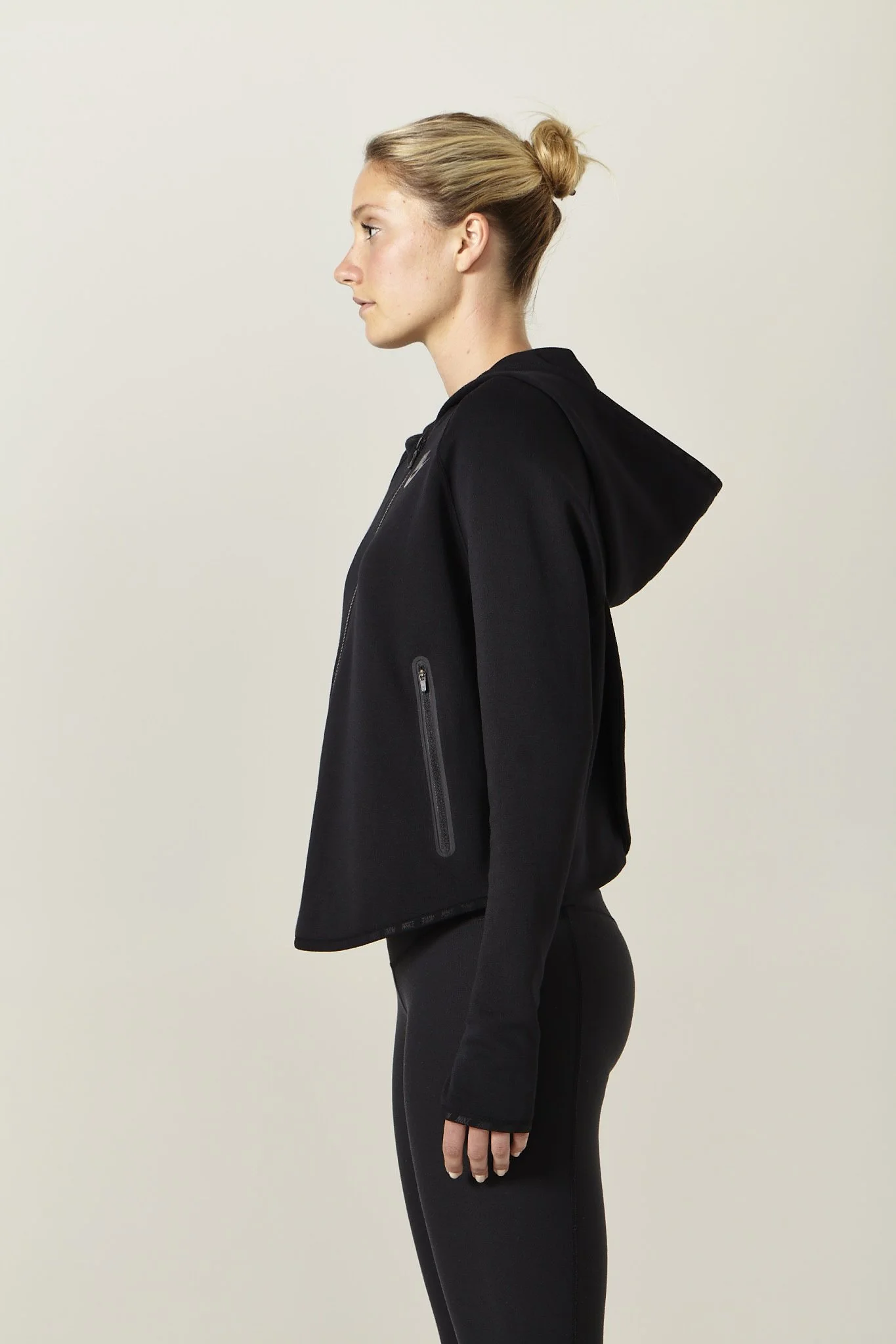 Tech_Fleece_Butterfly_Jacket_HERO_SIDE.jpg