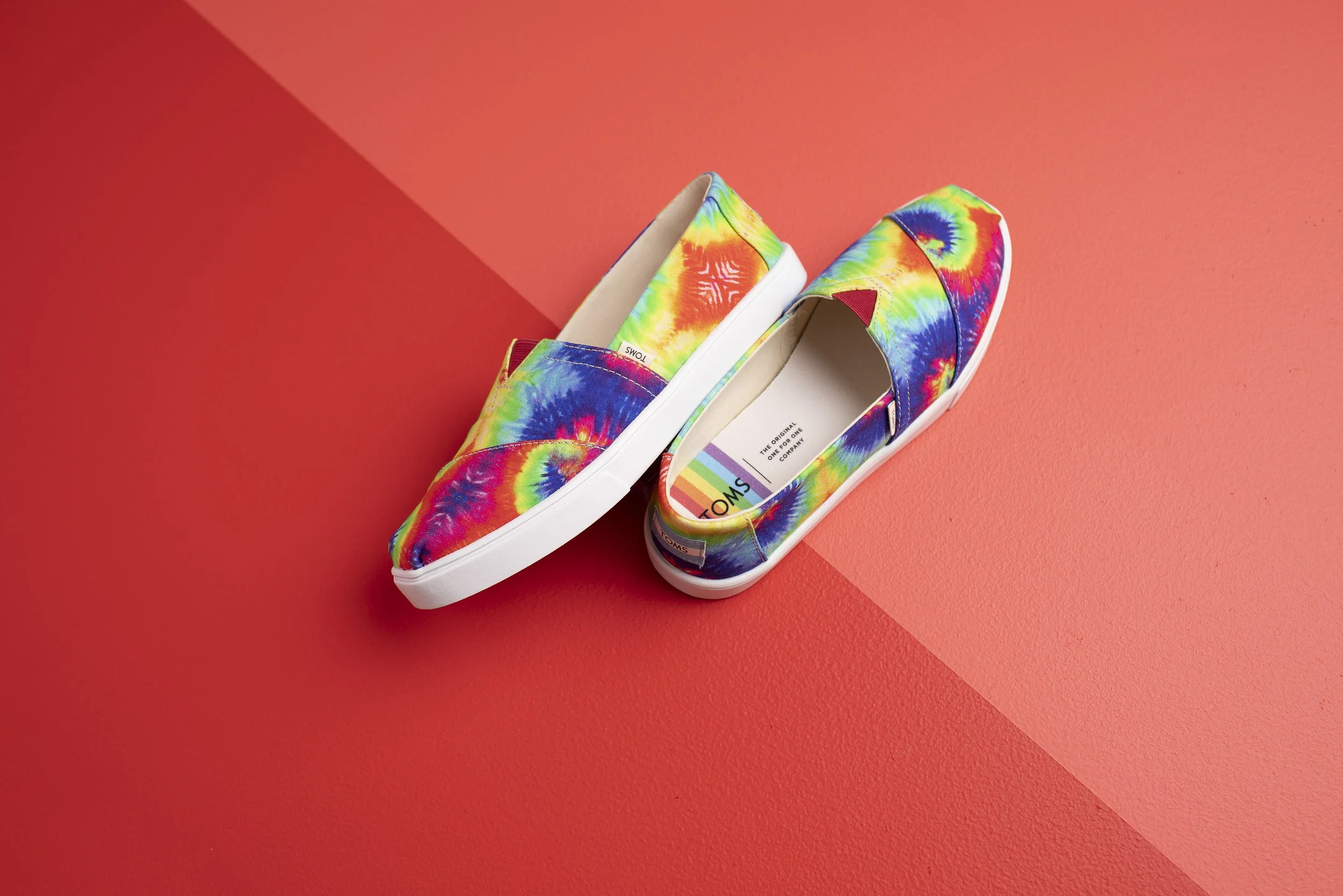 SU20_P_M_TieDyeAlpCupsole_UnityCollection_CI1A0123.jpg