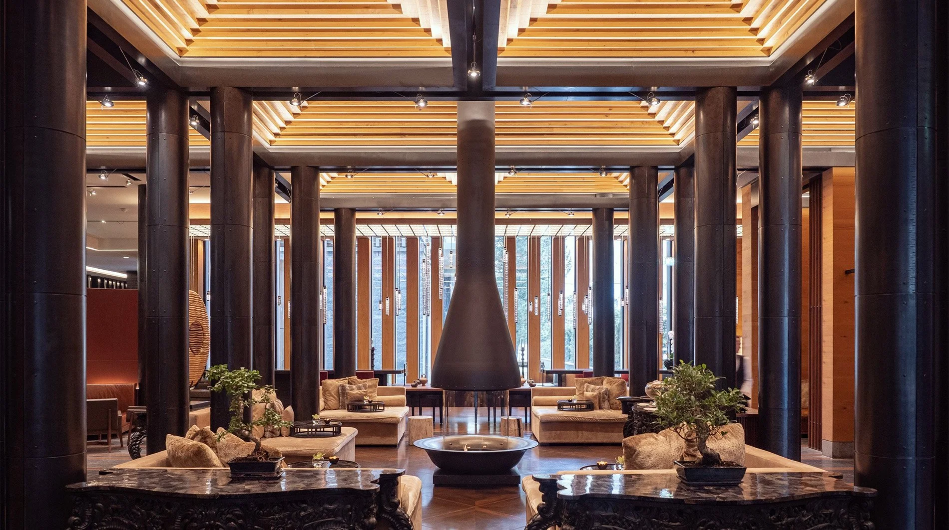 the-chedi-andermatt-lobby.jpg