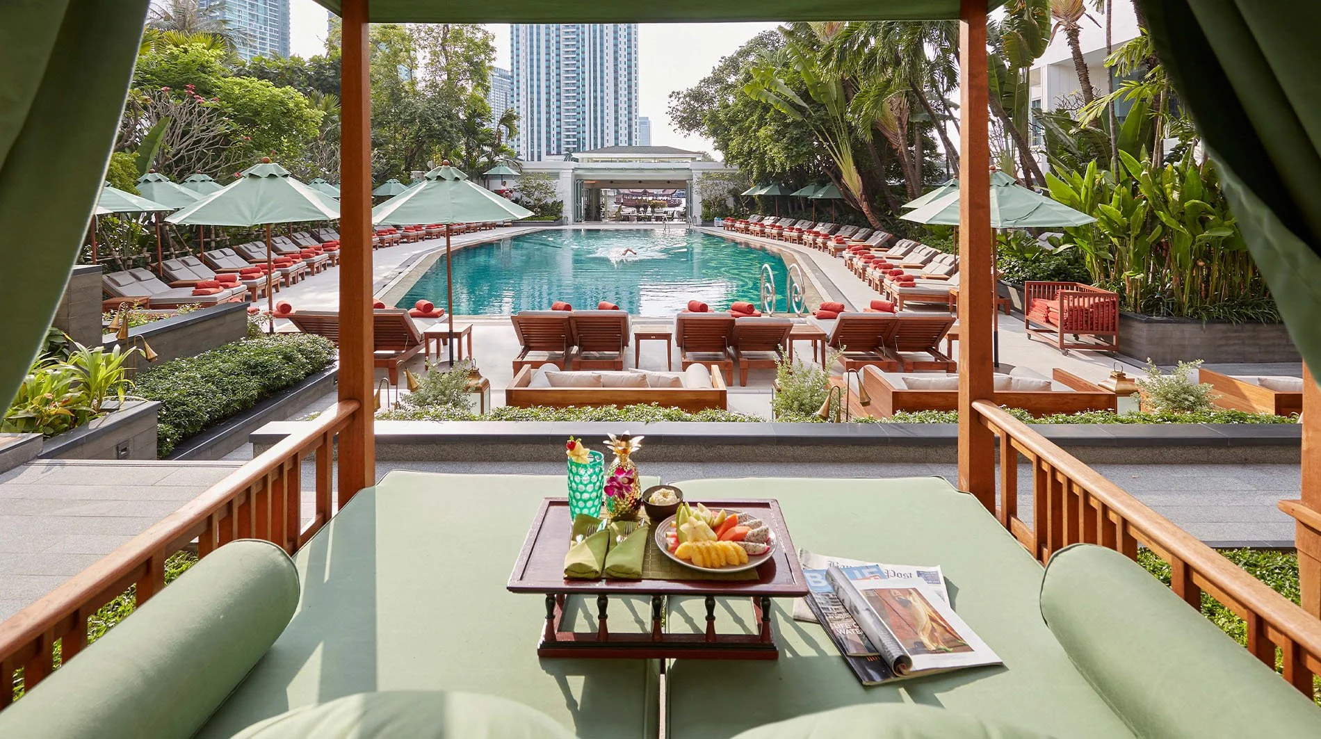20-bangkok-pool.jpg