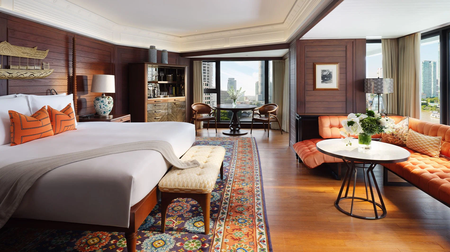 04-bangkok-room-state-king.jpg