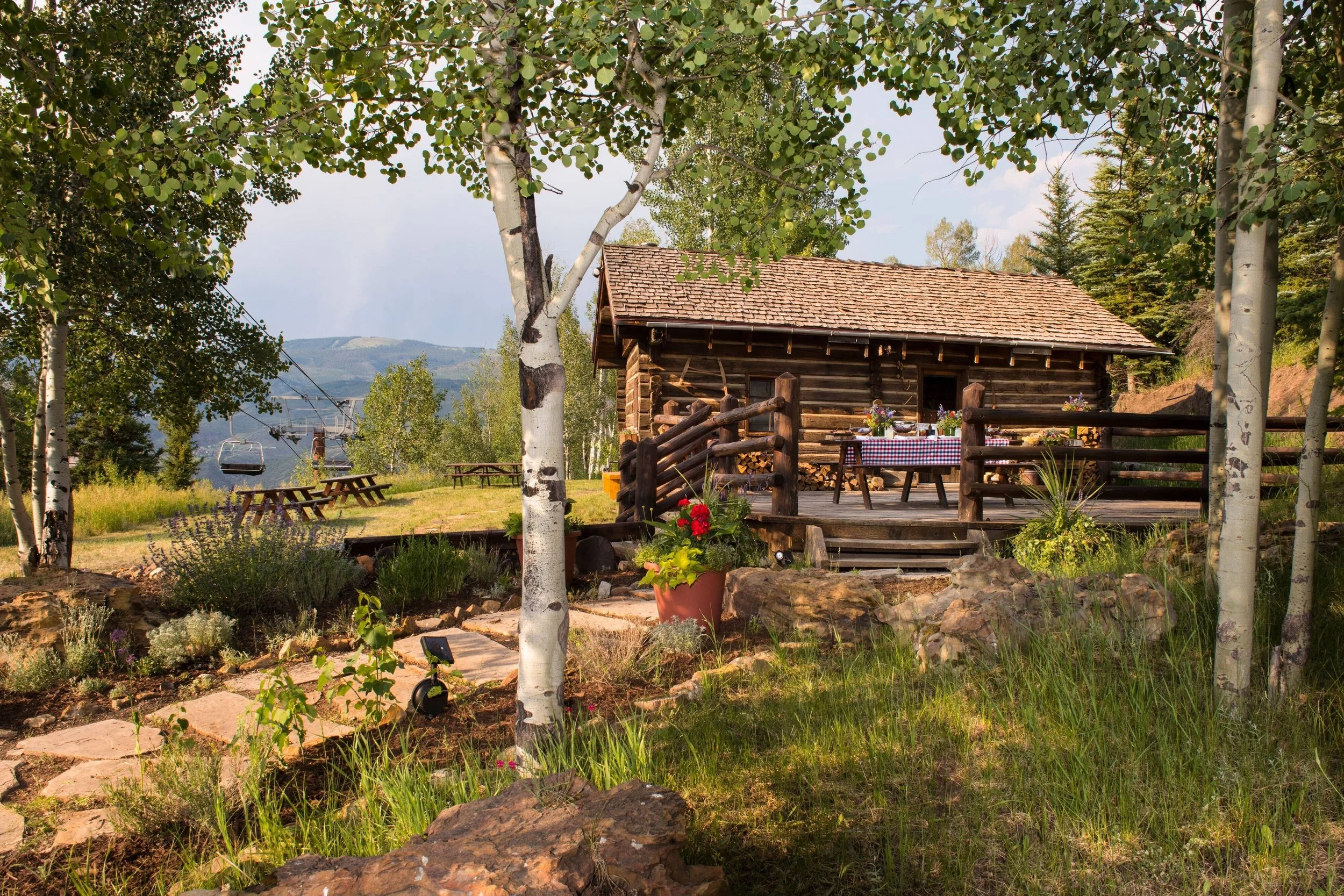32-historic-andersons-cabin-in-summer.jpg