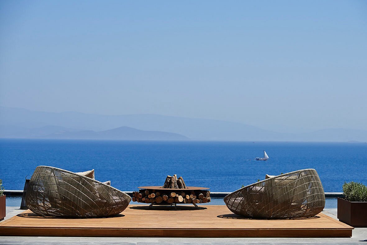 welcome-terrace-morning.jpg