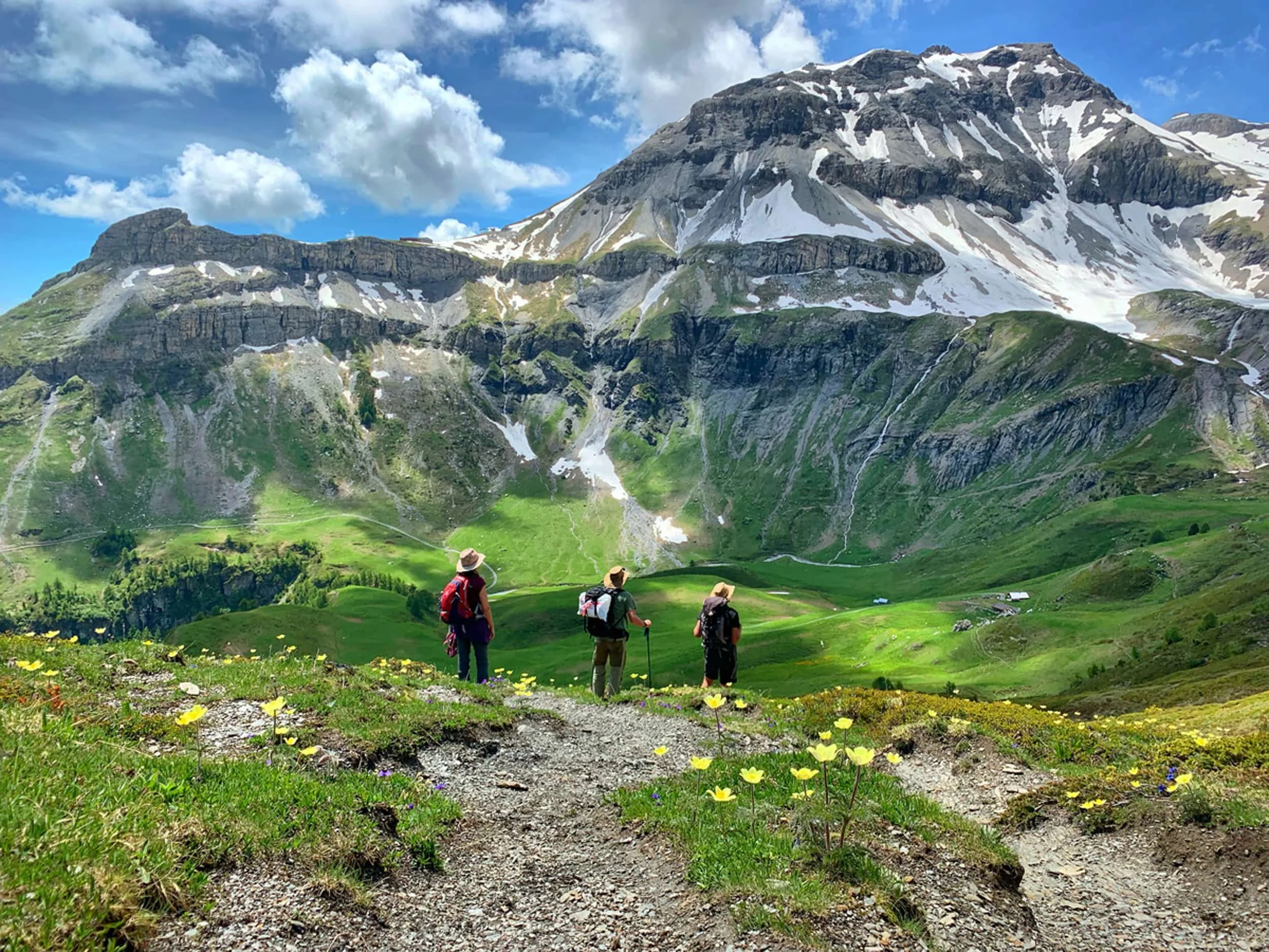 44-alpine-hiking-landscape.jpg